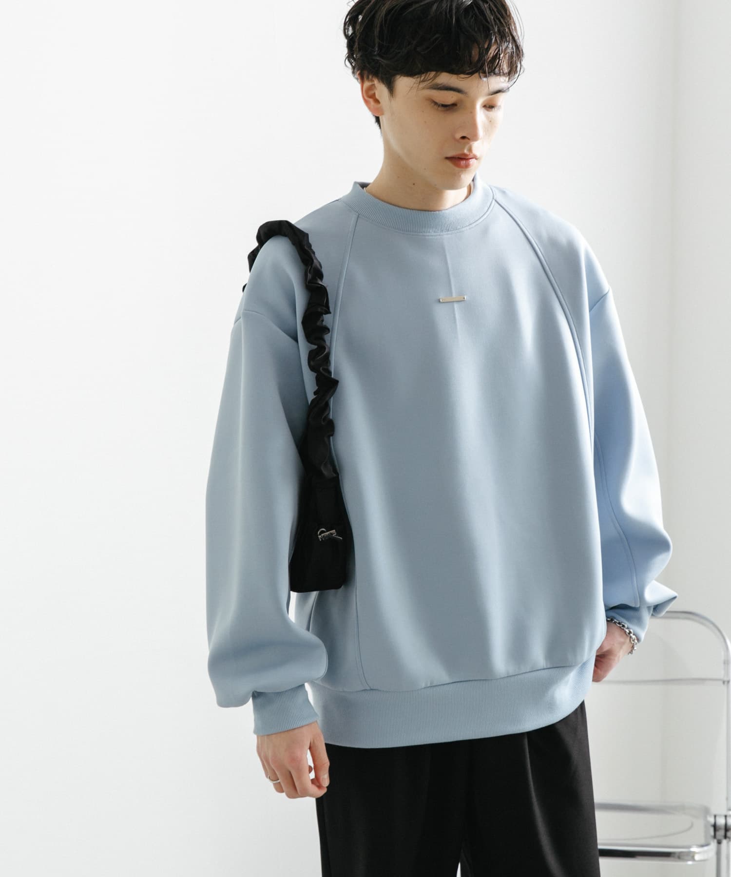 ポンチプレートキリカエスウェット(M BLUE): トップス｜URBAN RESEARCH