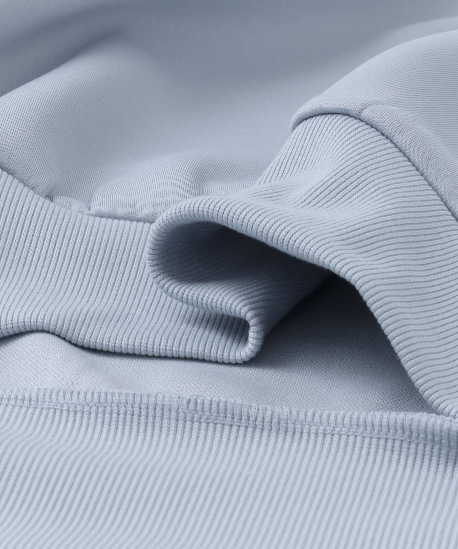 ポンチプレートキリカエスウェット BLUE M