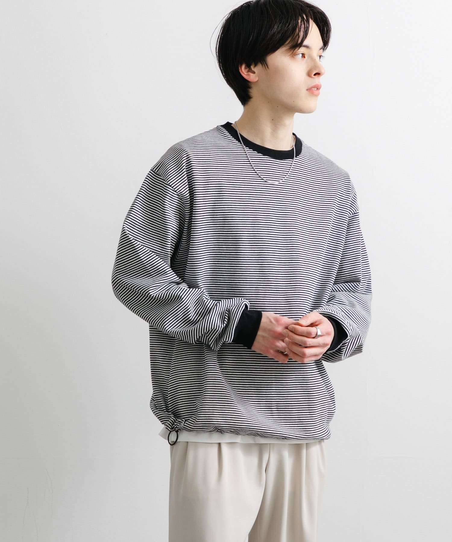 BLK×WHT