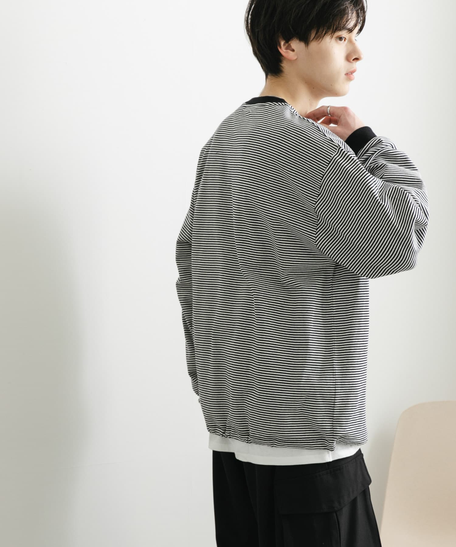 BLK×WHT