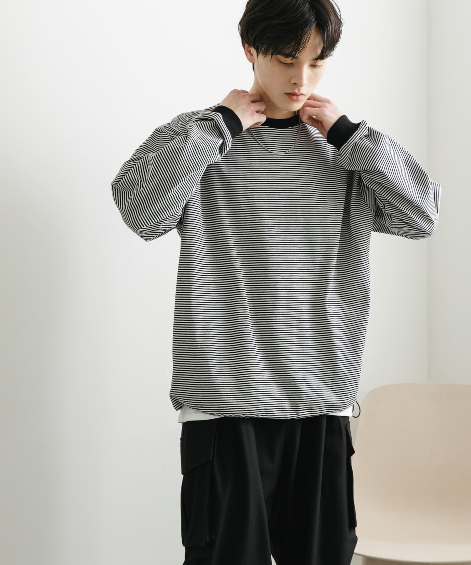 BLK×WHT