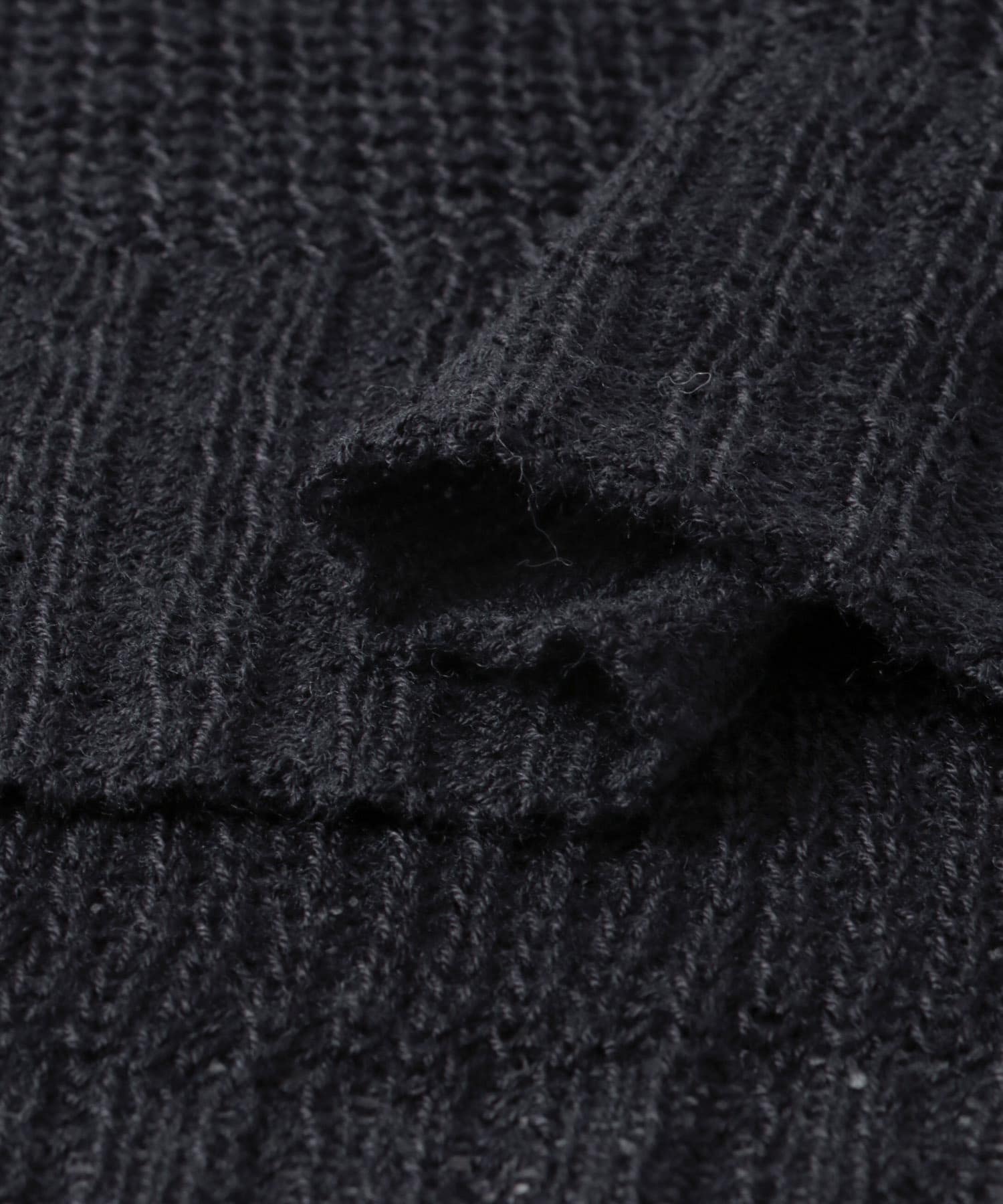 『洗濯可』グラフィックプリントシアーニット NAVY M