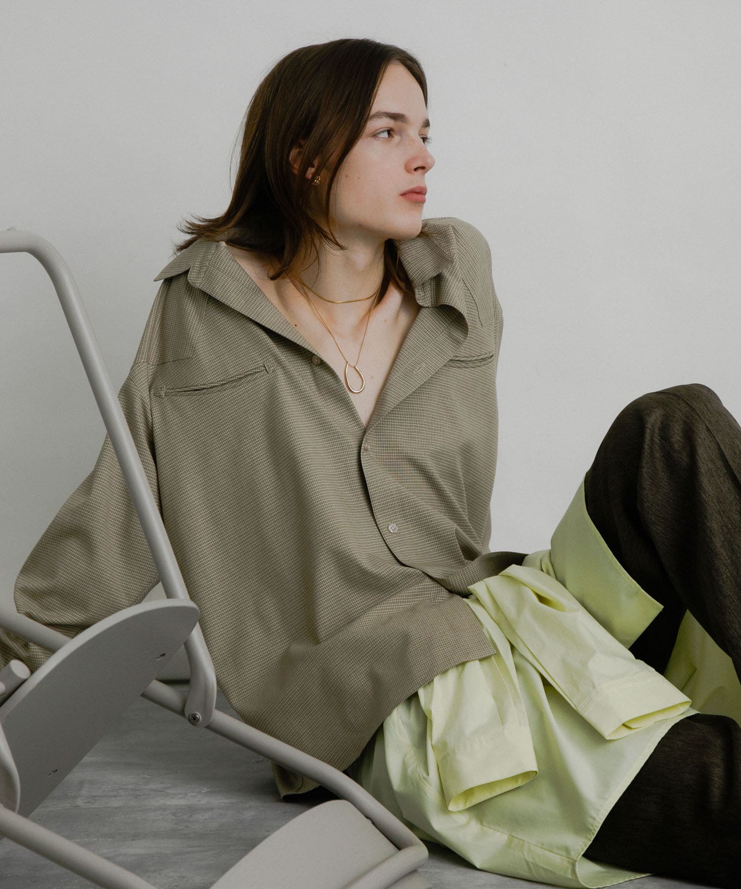 KHAKI