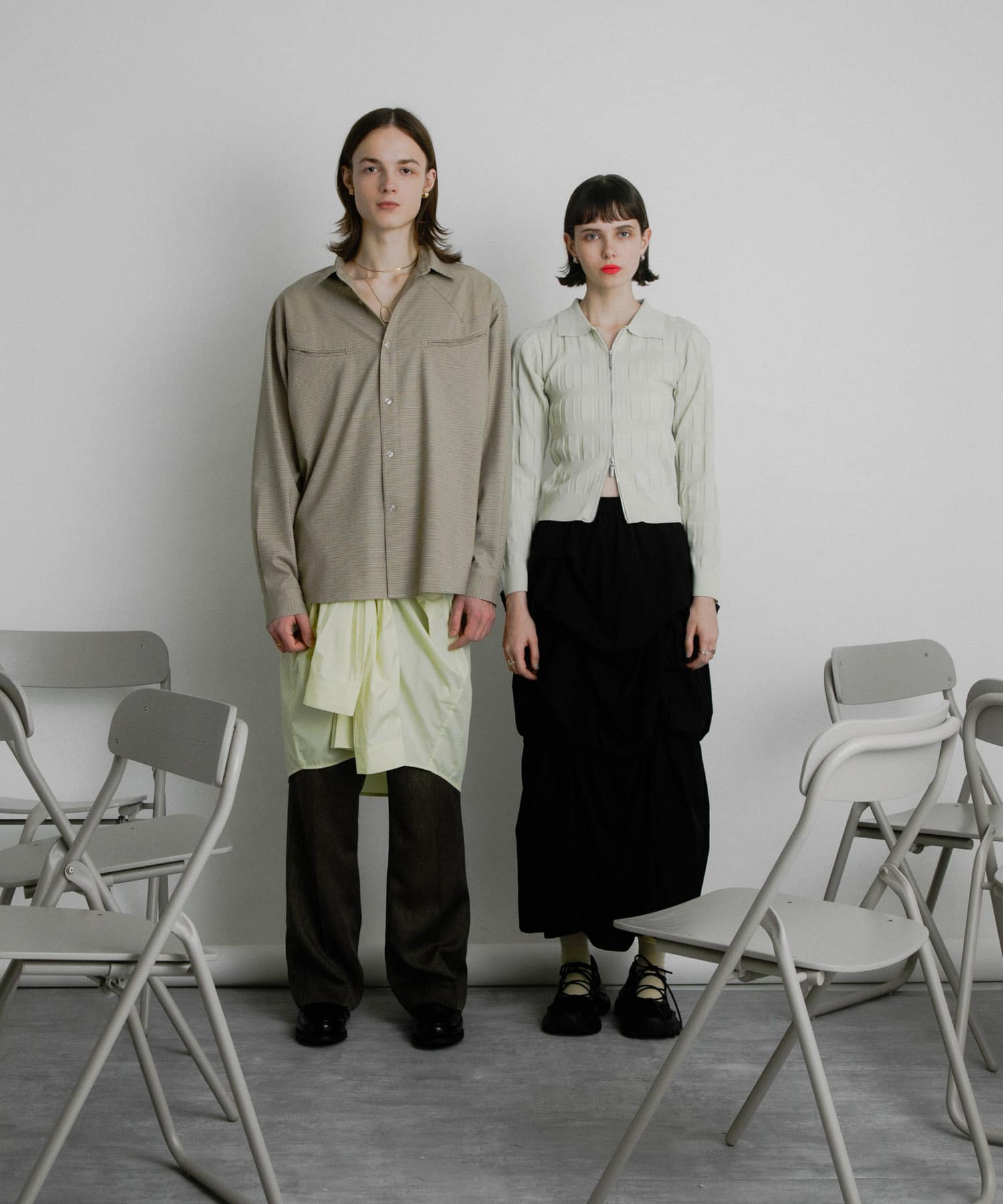 KHAKI