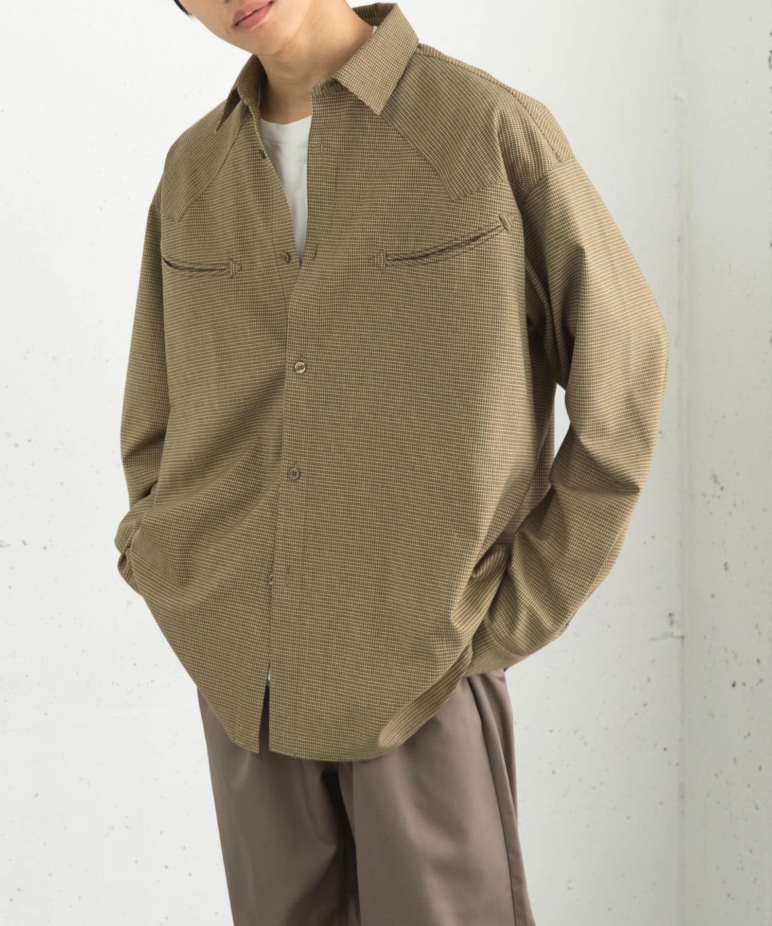 KHAKI