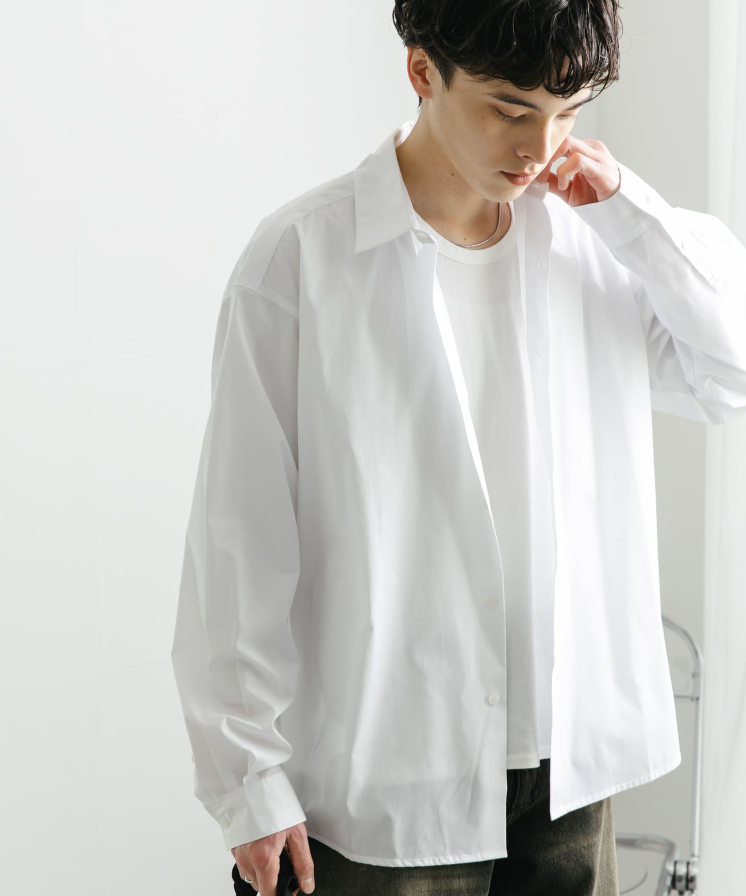 『ユニセックス』『イージーケア』コンフォートレギュラーカラーシャツ