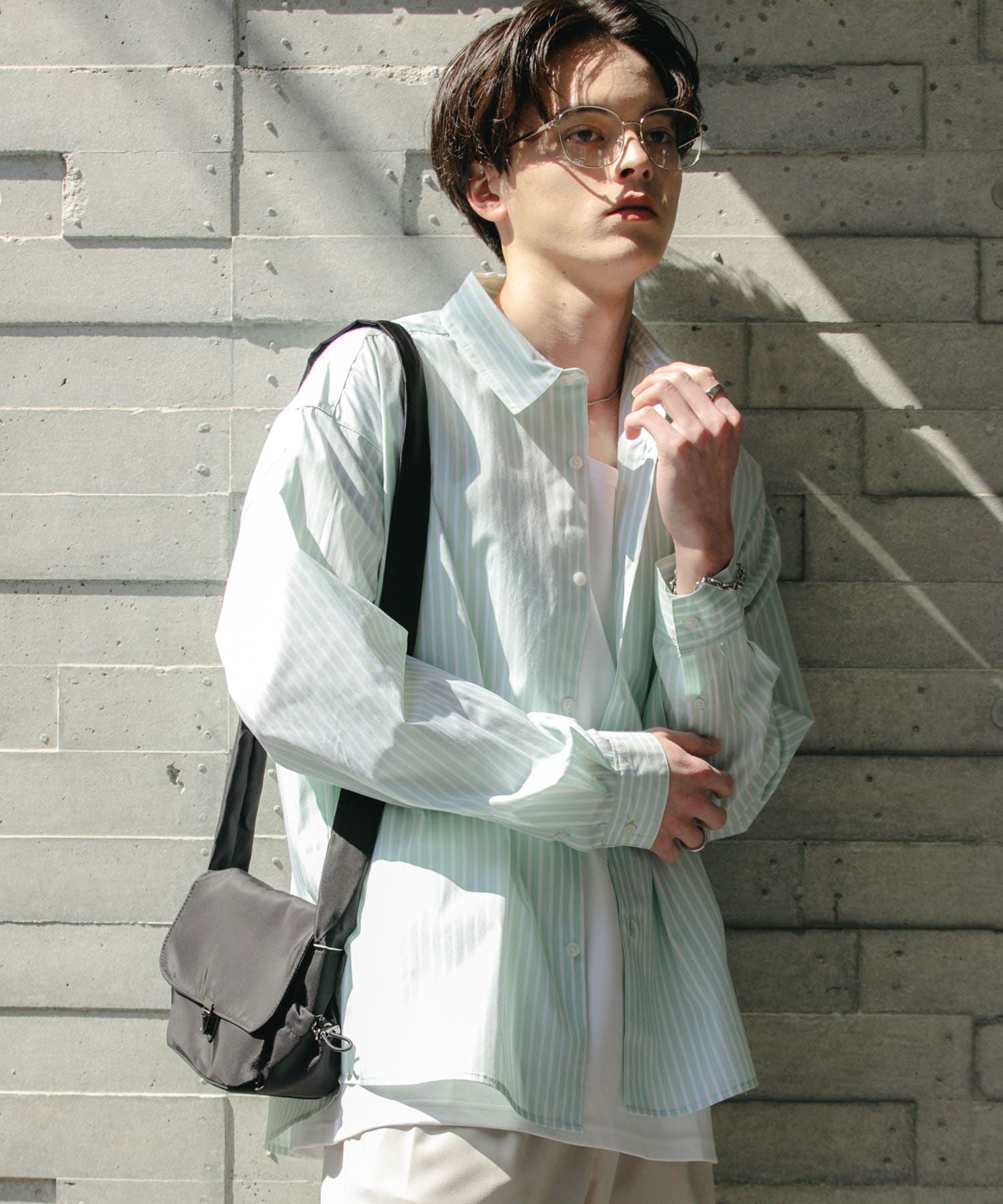 MNT×WHT