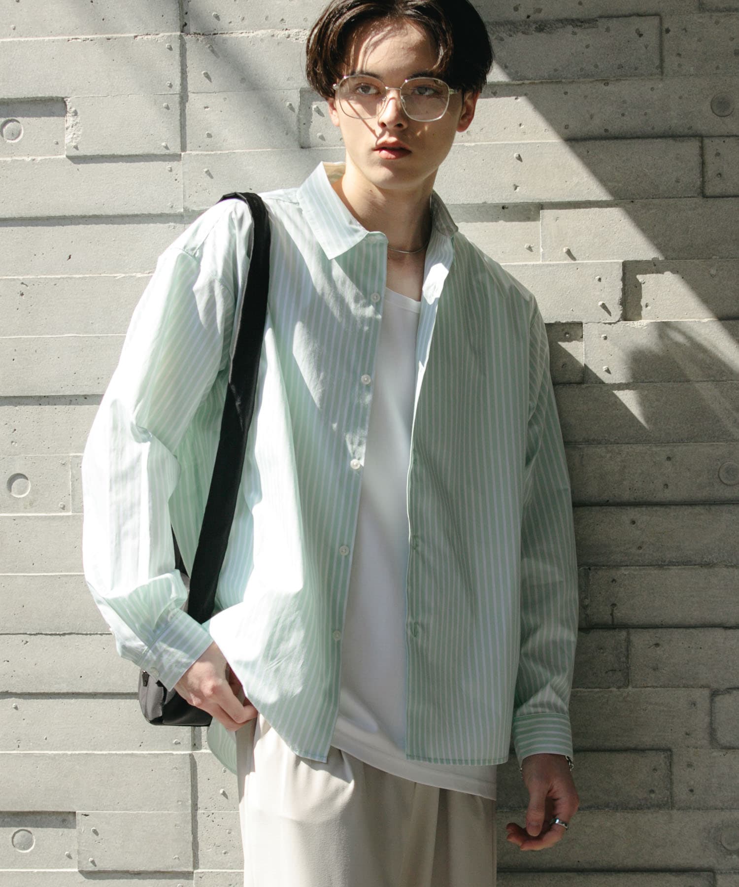 MNT×WHT
