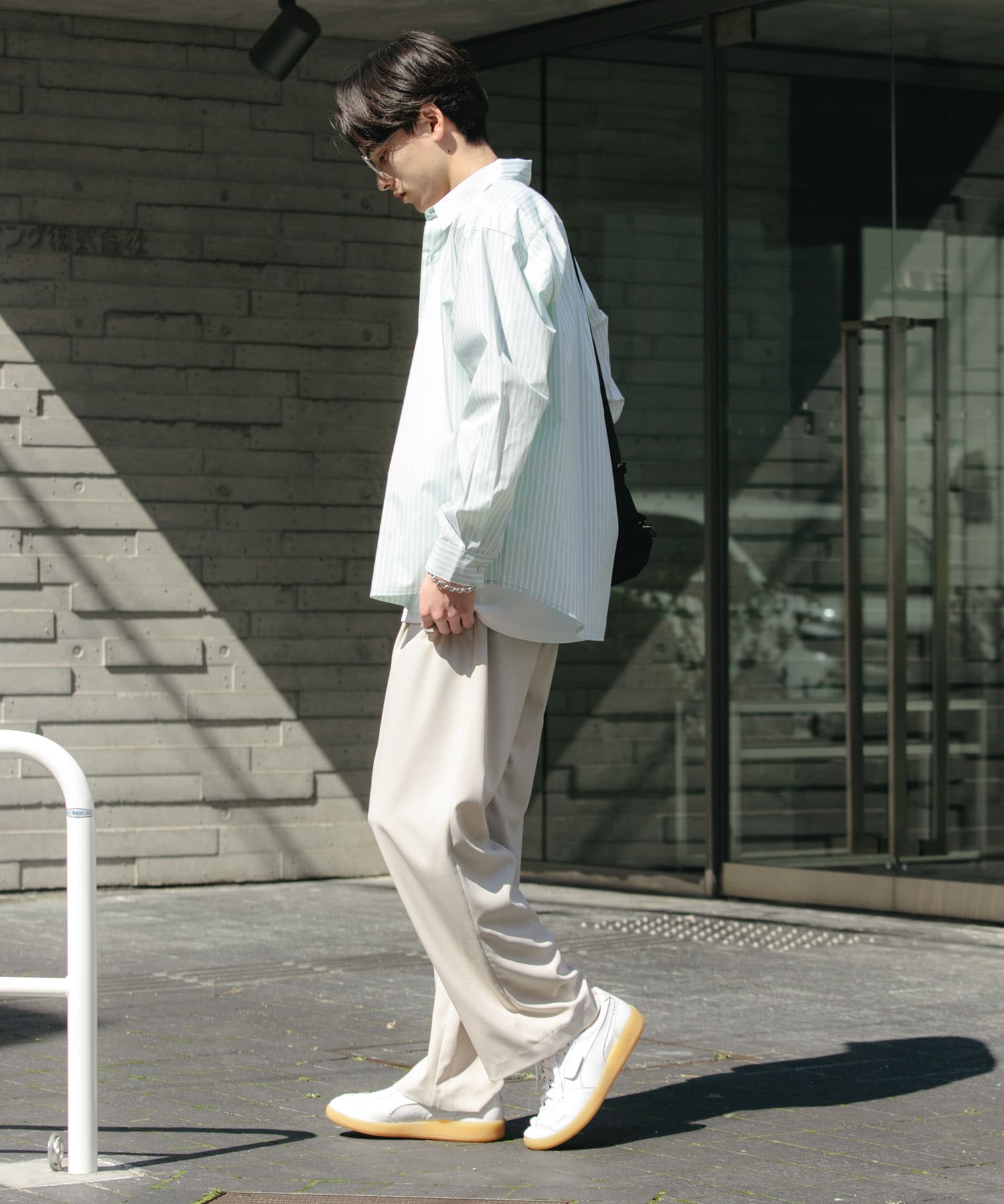 MNT×WHT