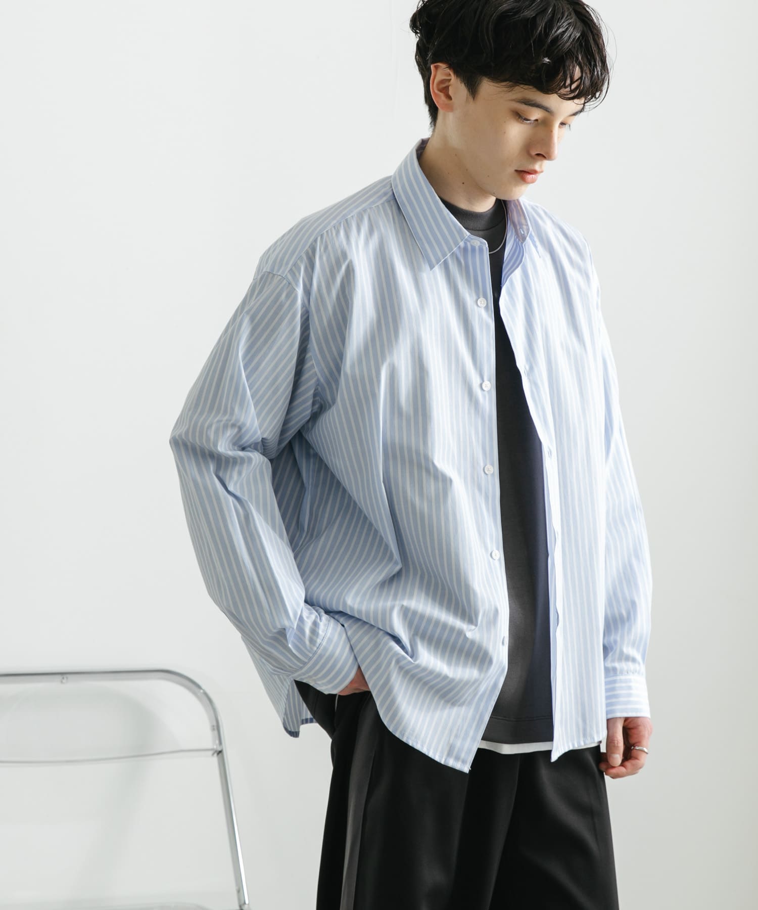 BLU×WHT