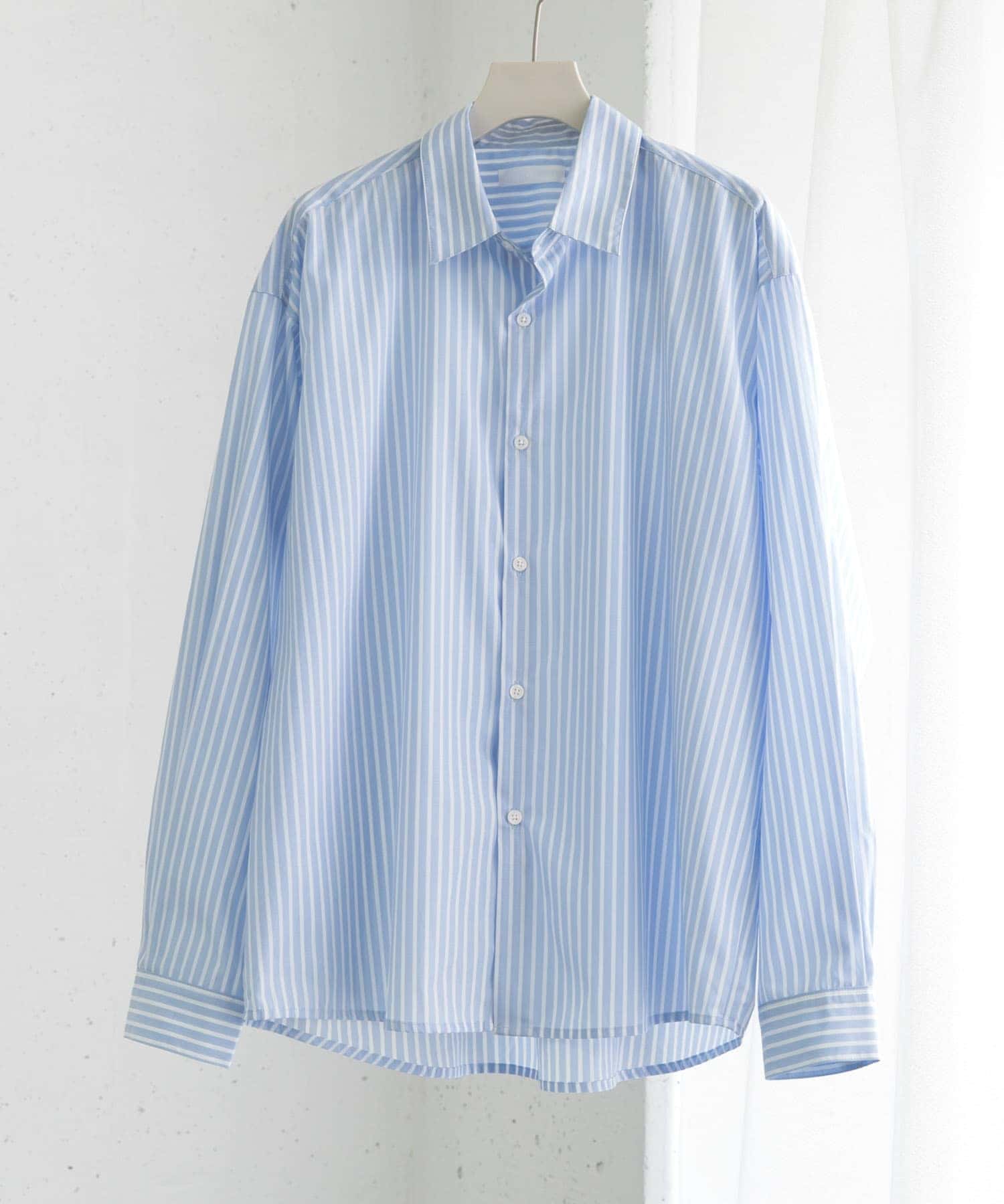 BLU×WHT
