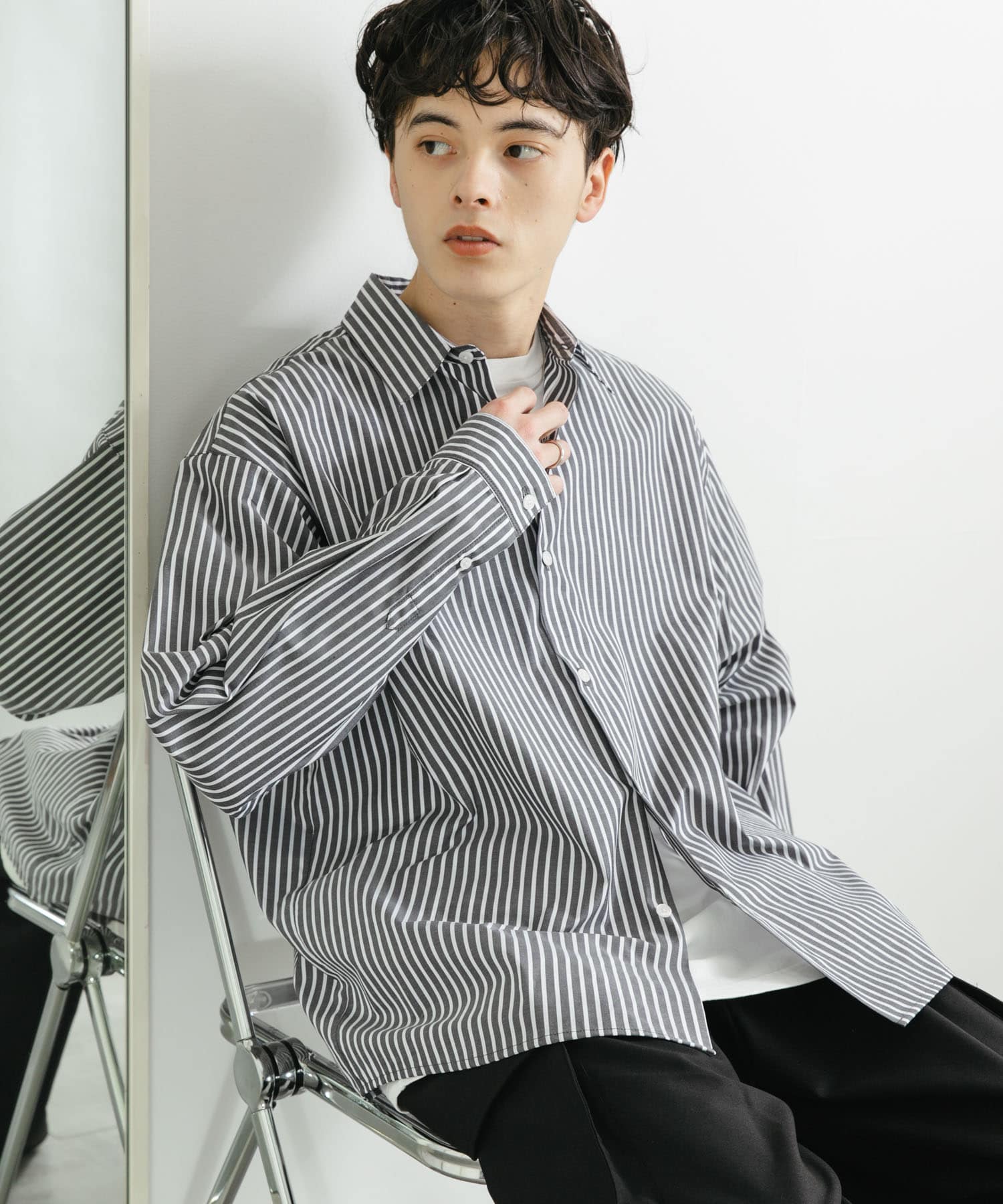 BLK×WHT