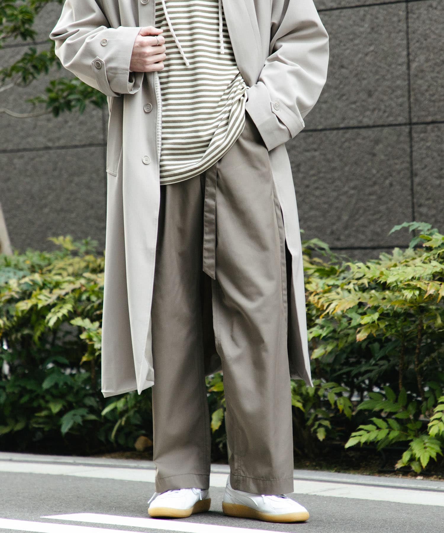 アソートベルテッドストレートパンツ