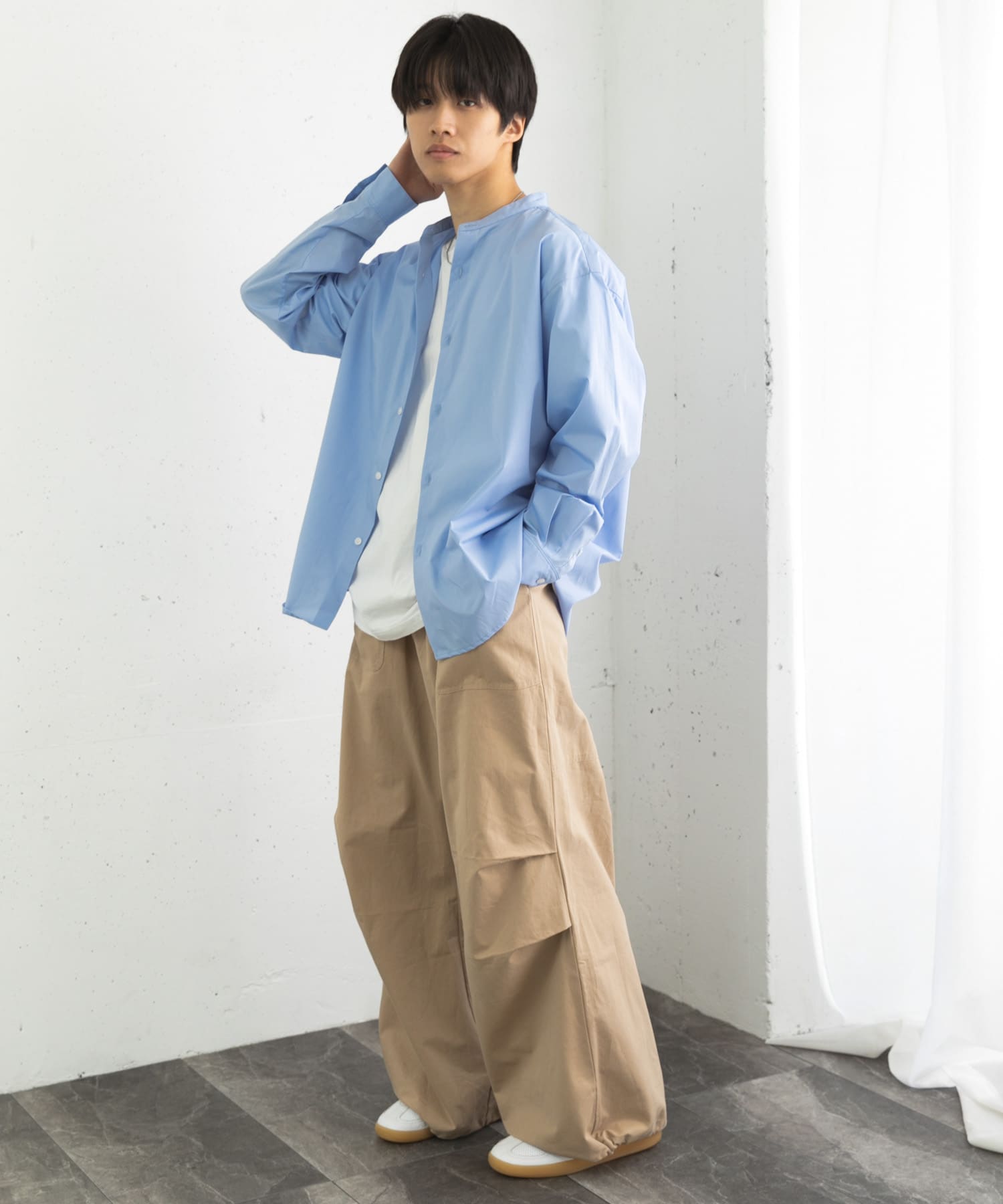 BEIGE
