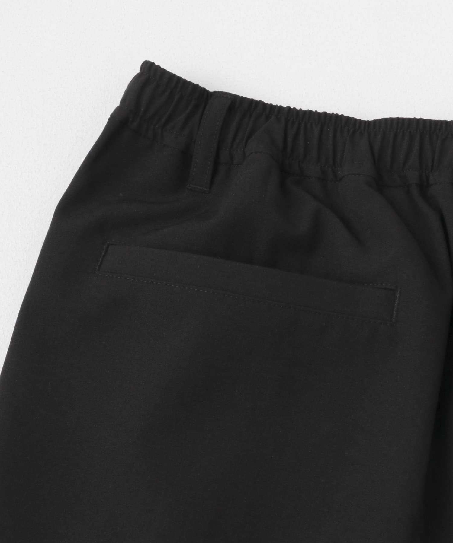 『イージーケア』ダブルタックテーパードパンツ BLACK S