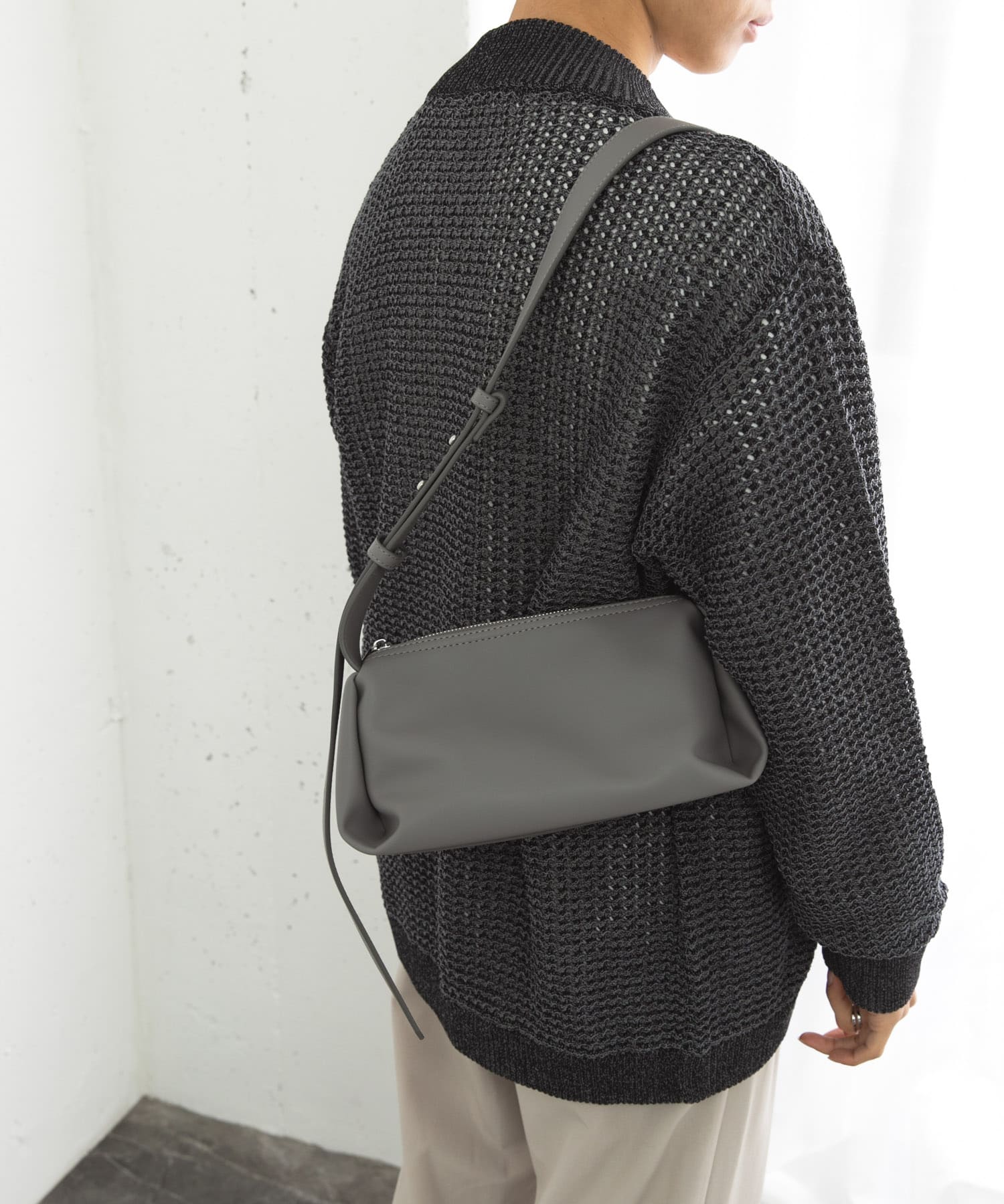 FLジップショルダーバッグ GRAY one