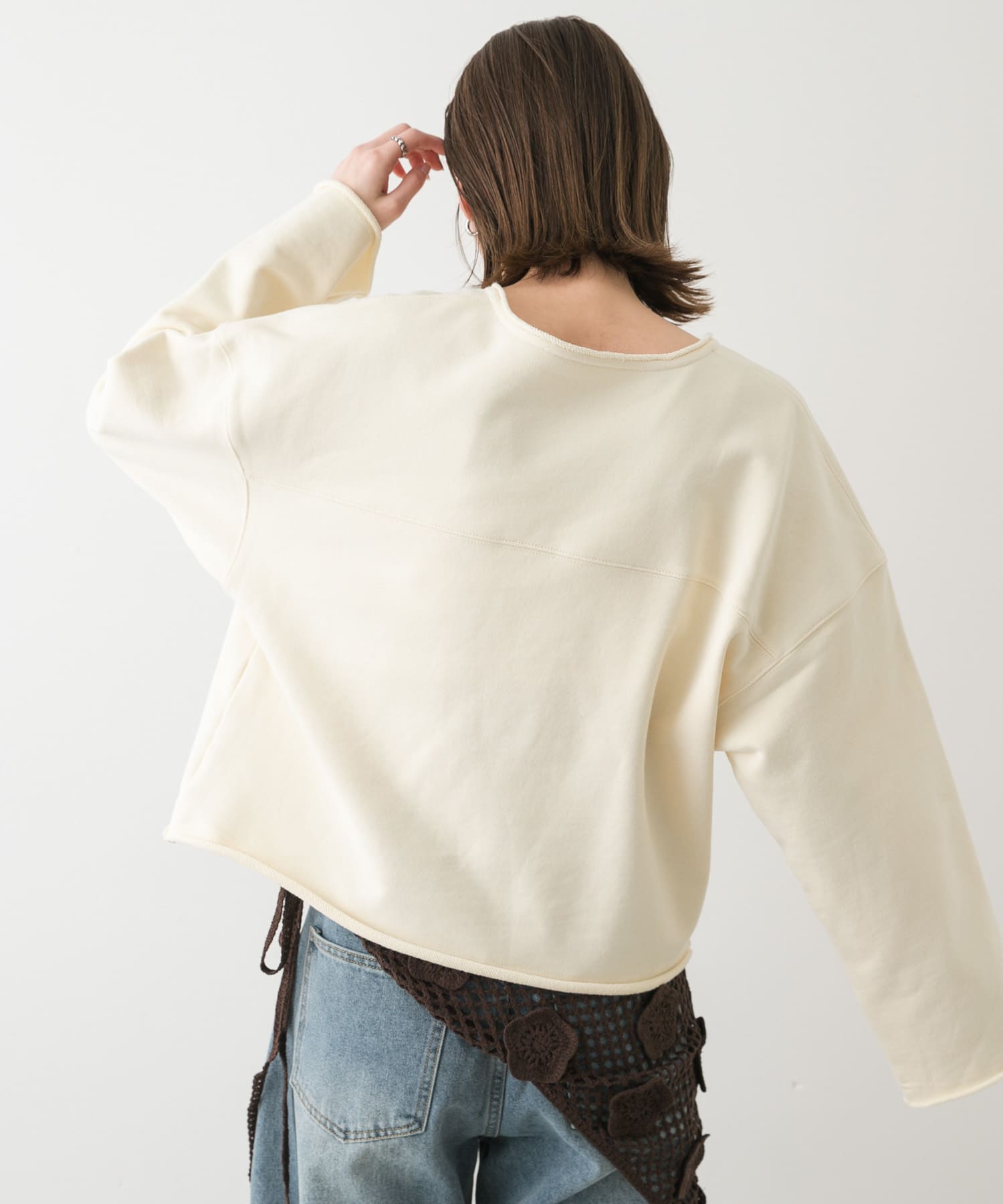 OFF WHITE