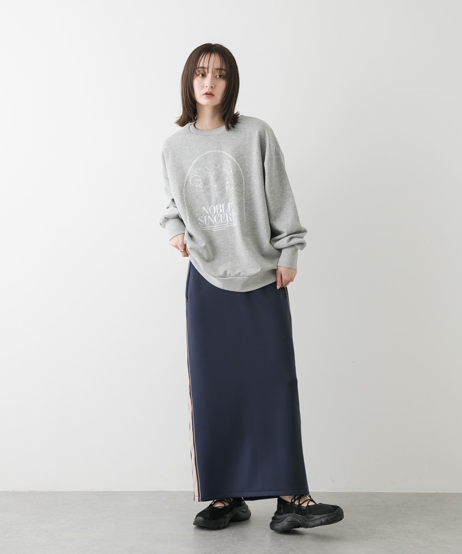 身長：169cm サイズ：one
