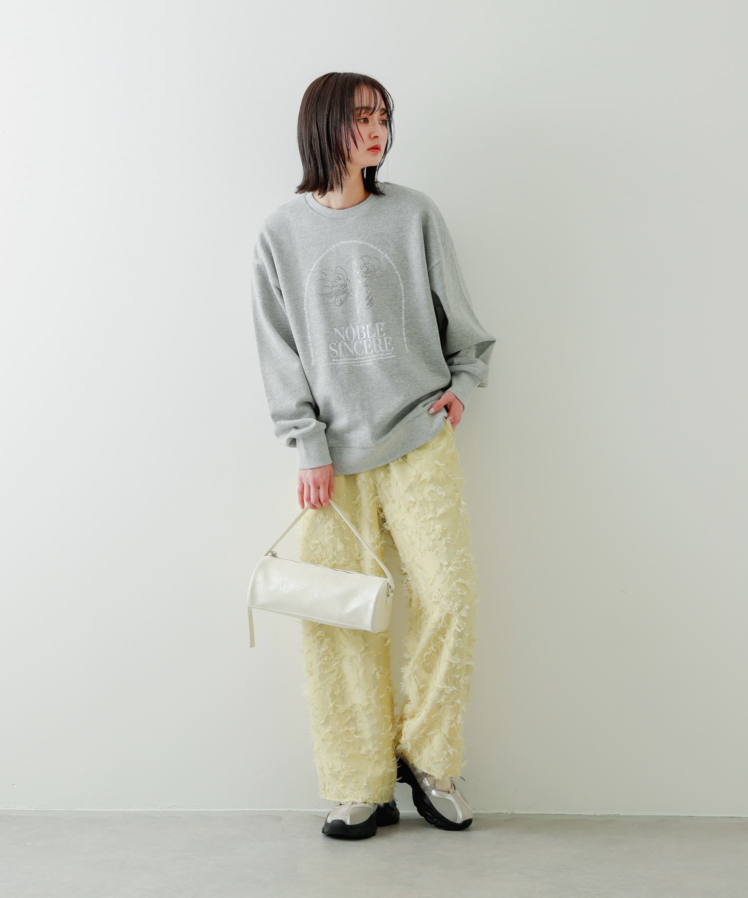 身長：169cm サイズ：one