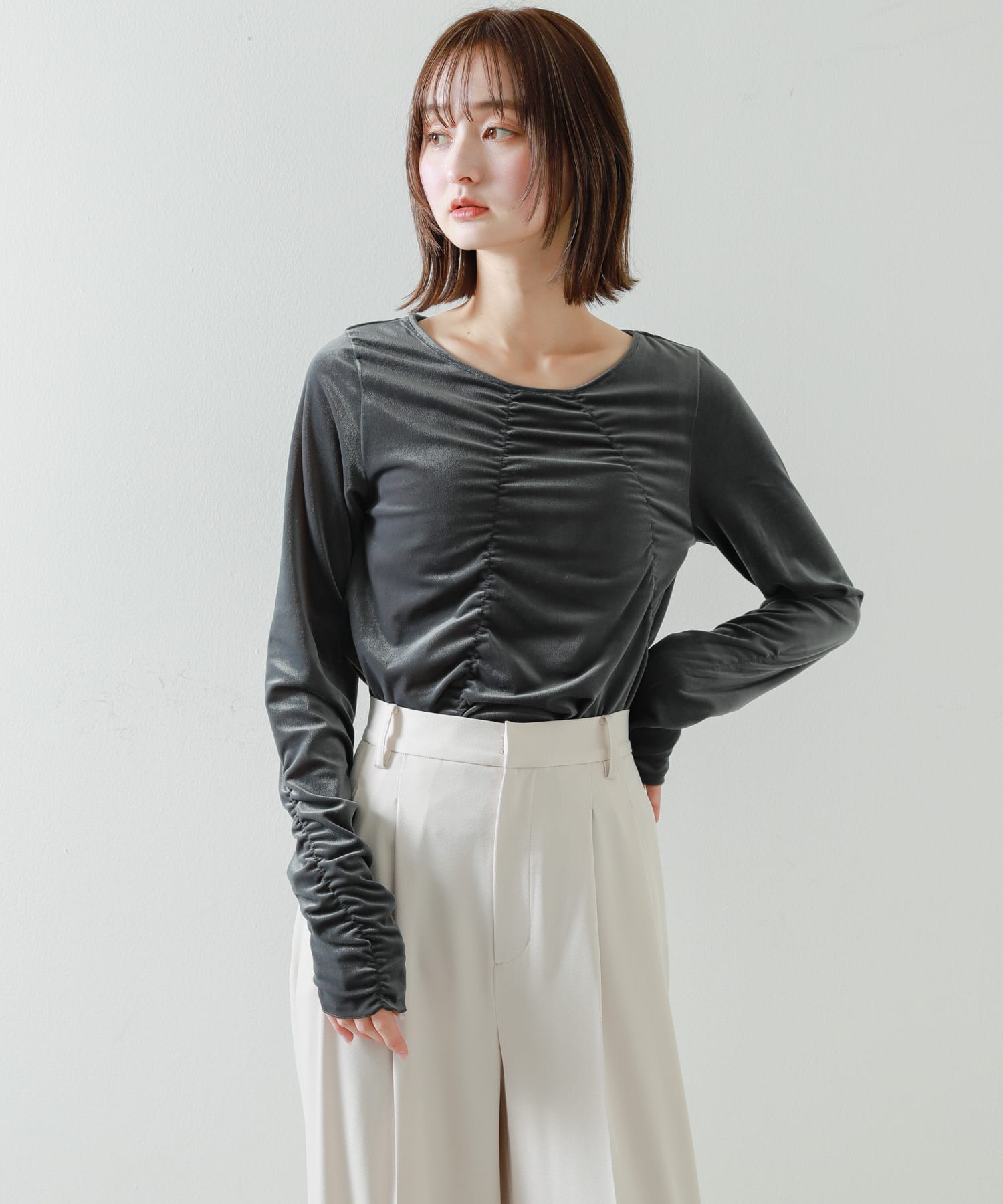 身長：169cm サイズ：one