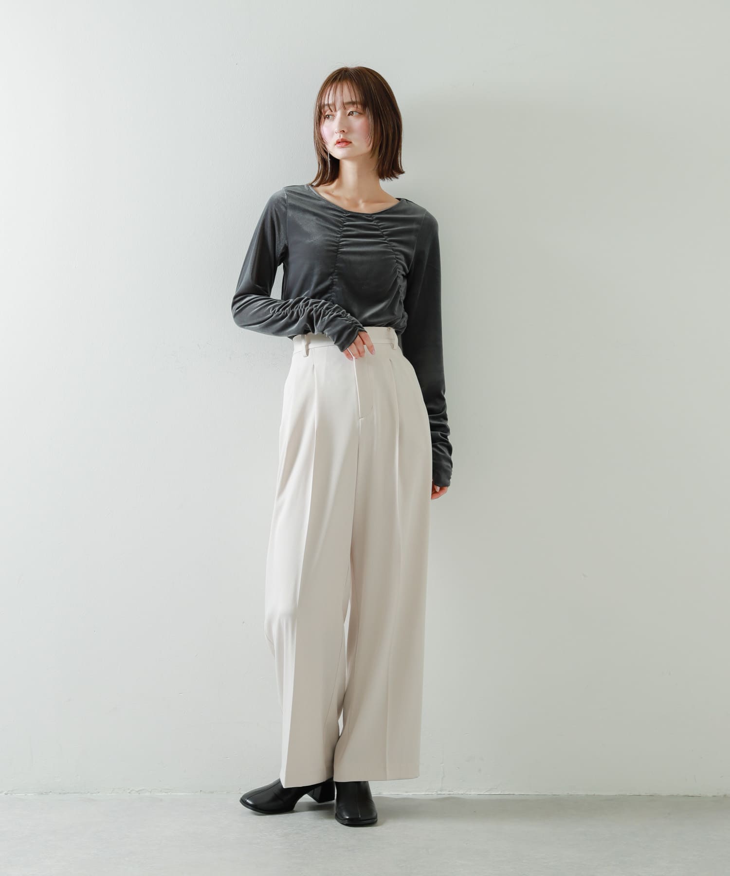 身長：169cm サイズ：one