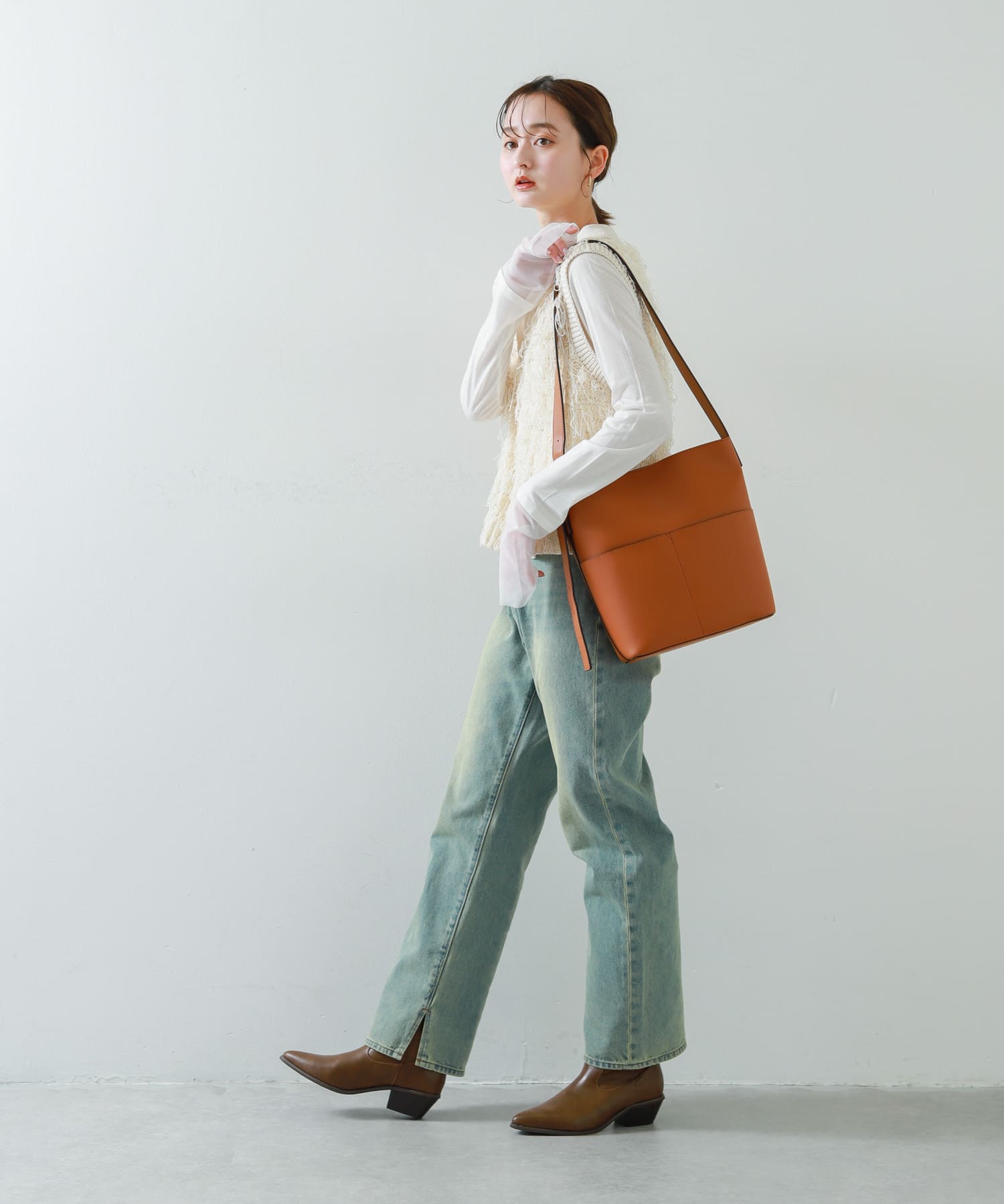 身長：169cm サイズ：one