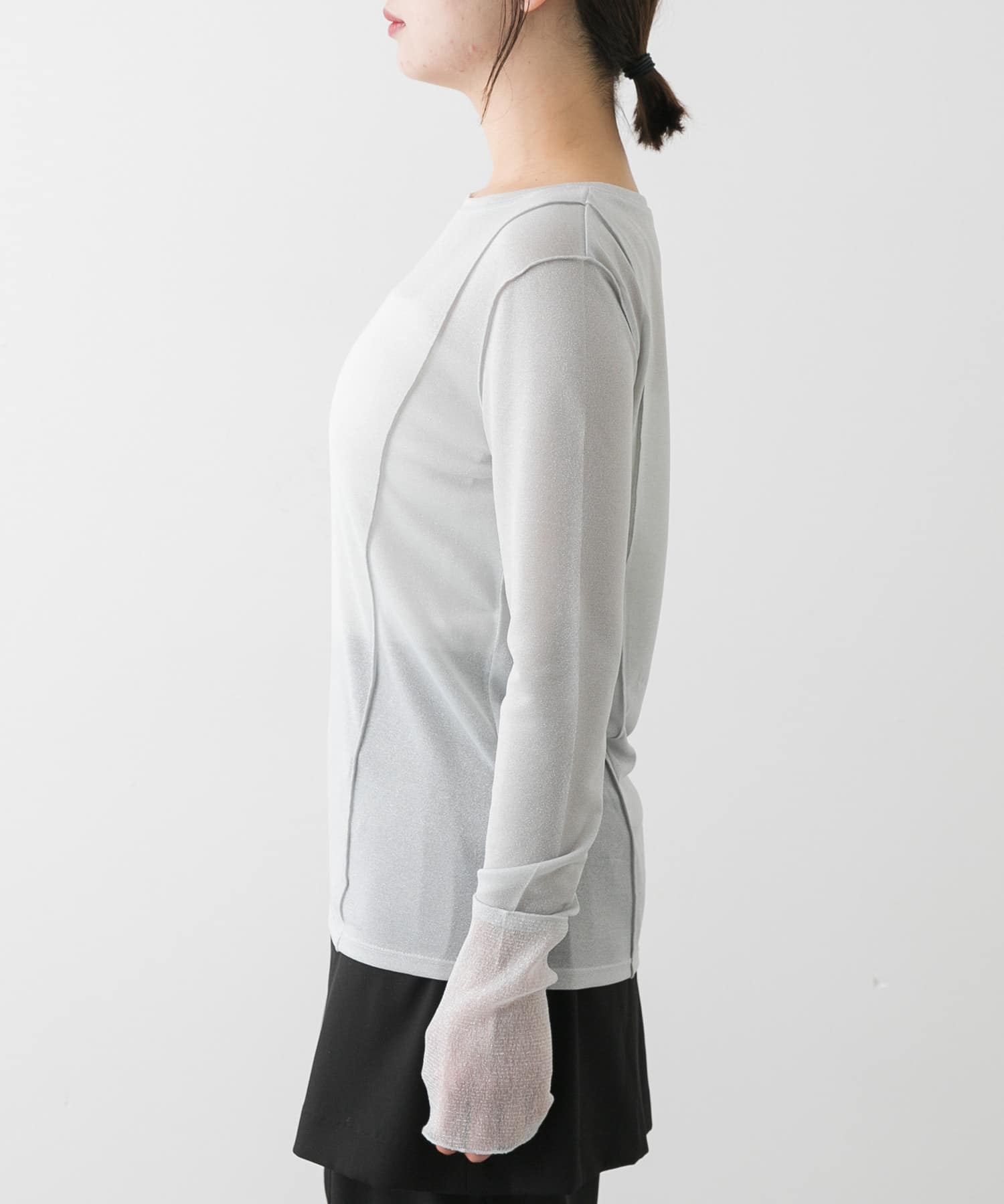 OFF WHITE
