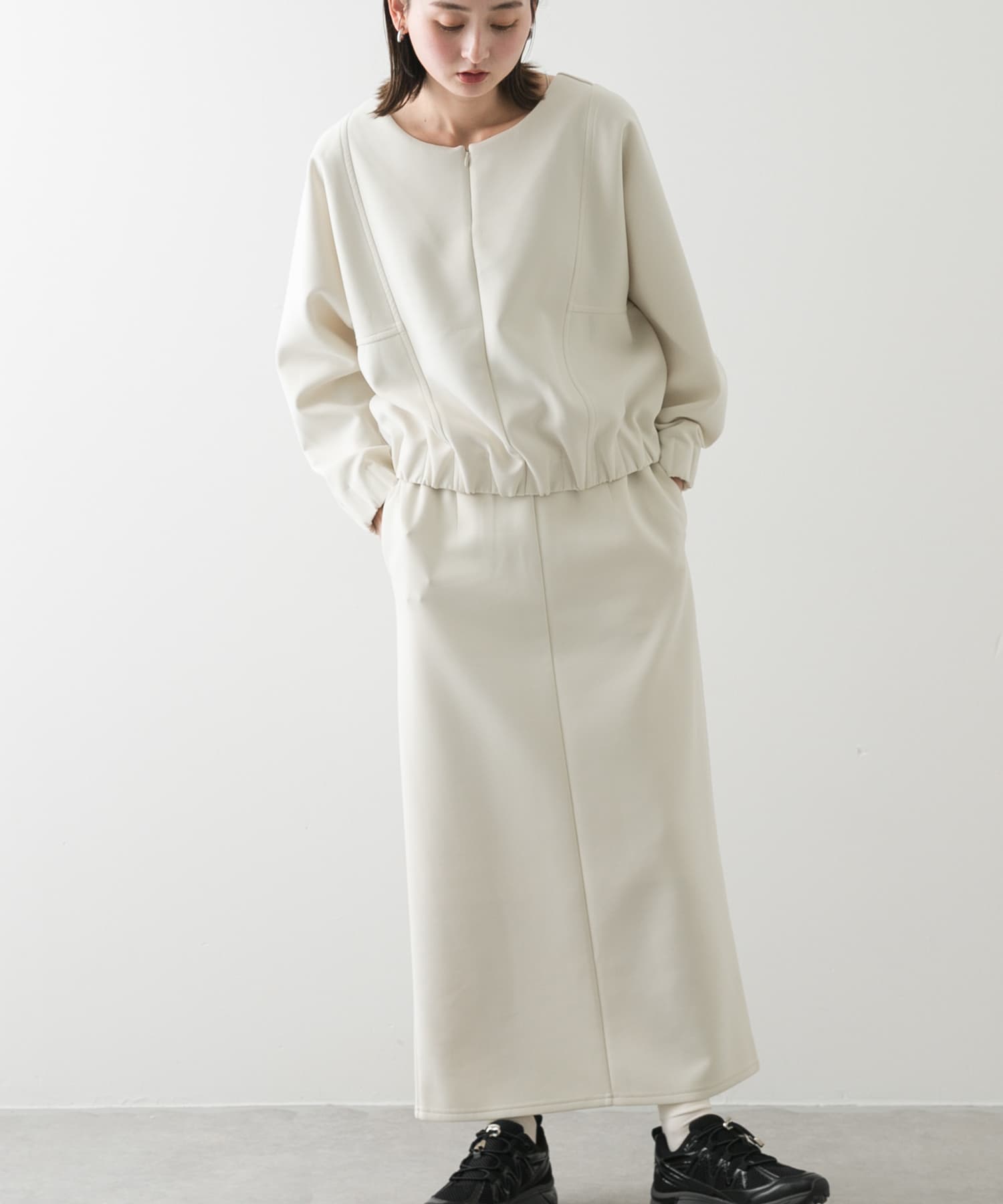 身長：169cm サイズ：one