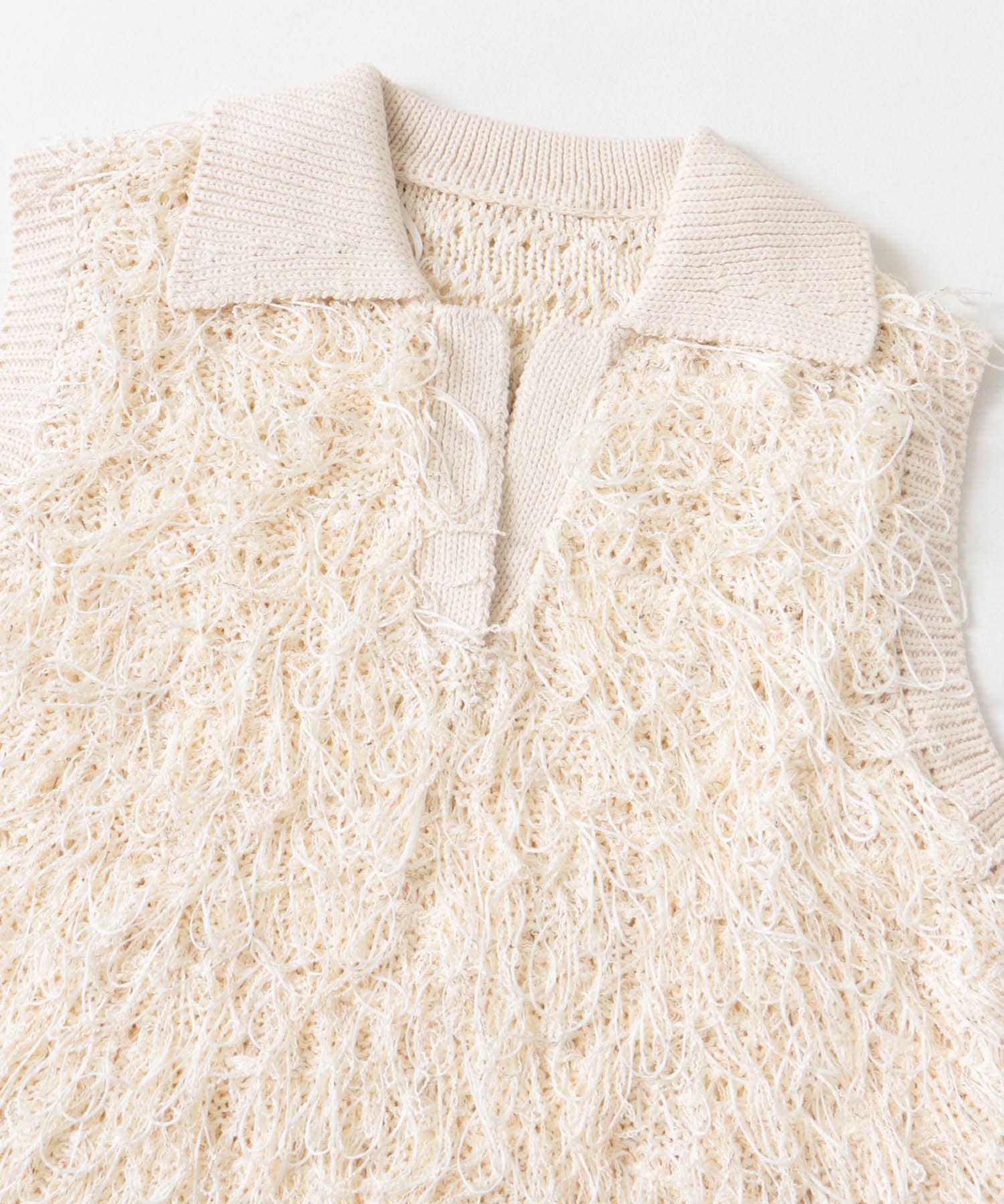 ループヤーンニットベスト IVORY one