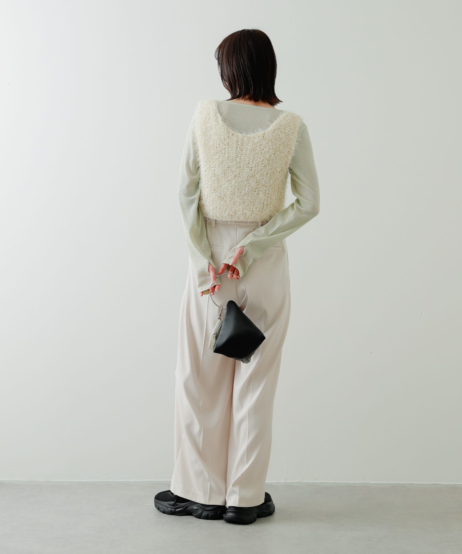 身長：169cm サイズ：one