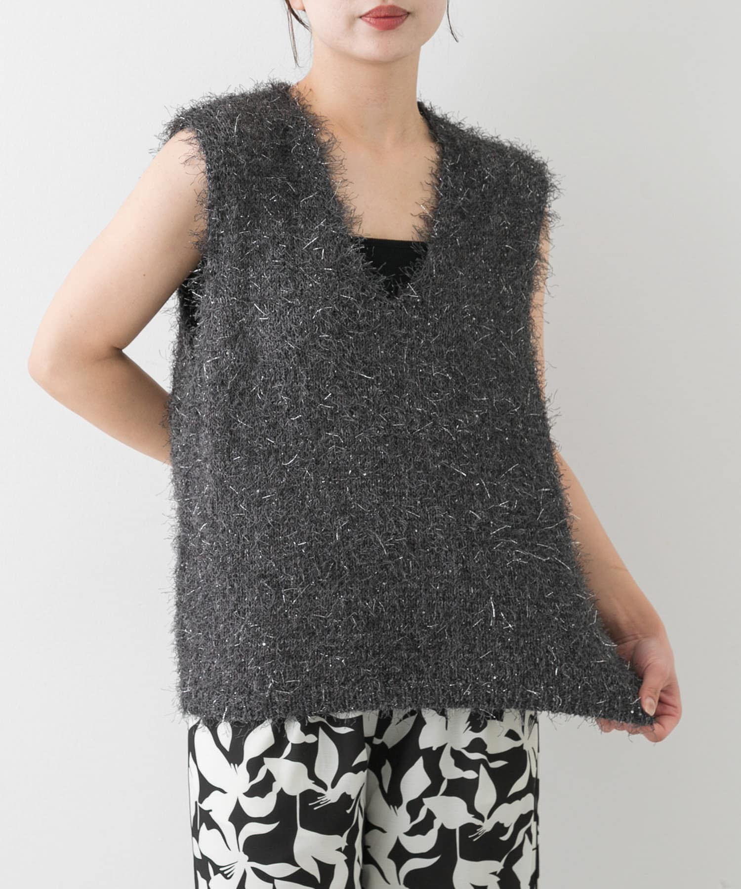 『洗濯可』スパンコールラメフェザーニット