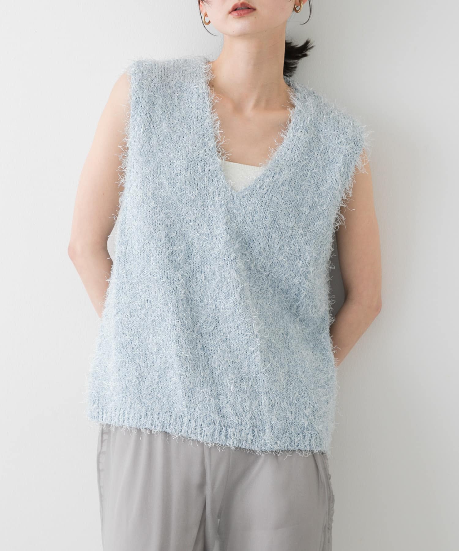 『洗濯可』スパンコールラメフェザーニット