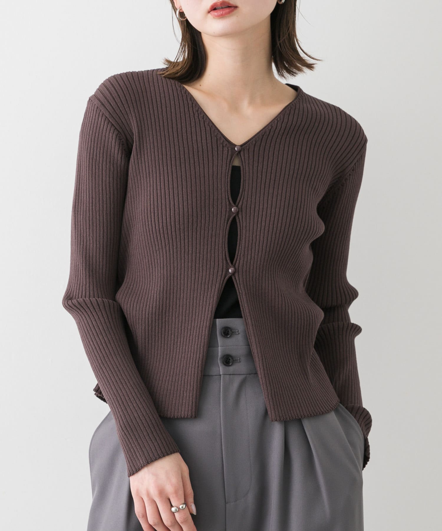 サイドタックコンパクトリブカーディガン