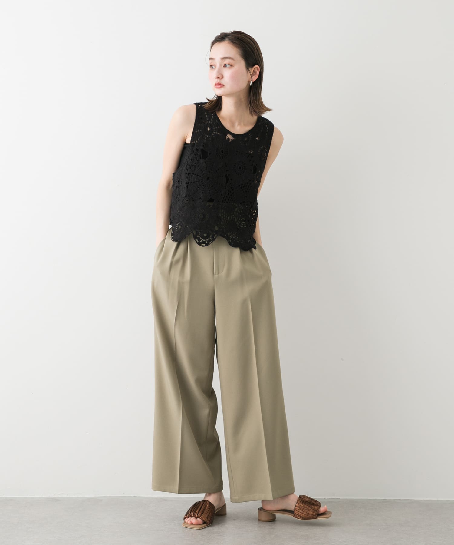 レースクロップドベスト BLACK one