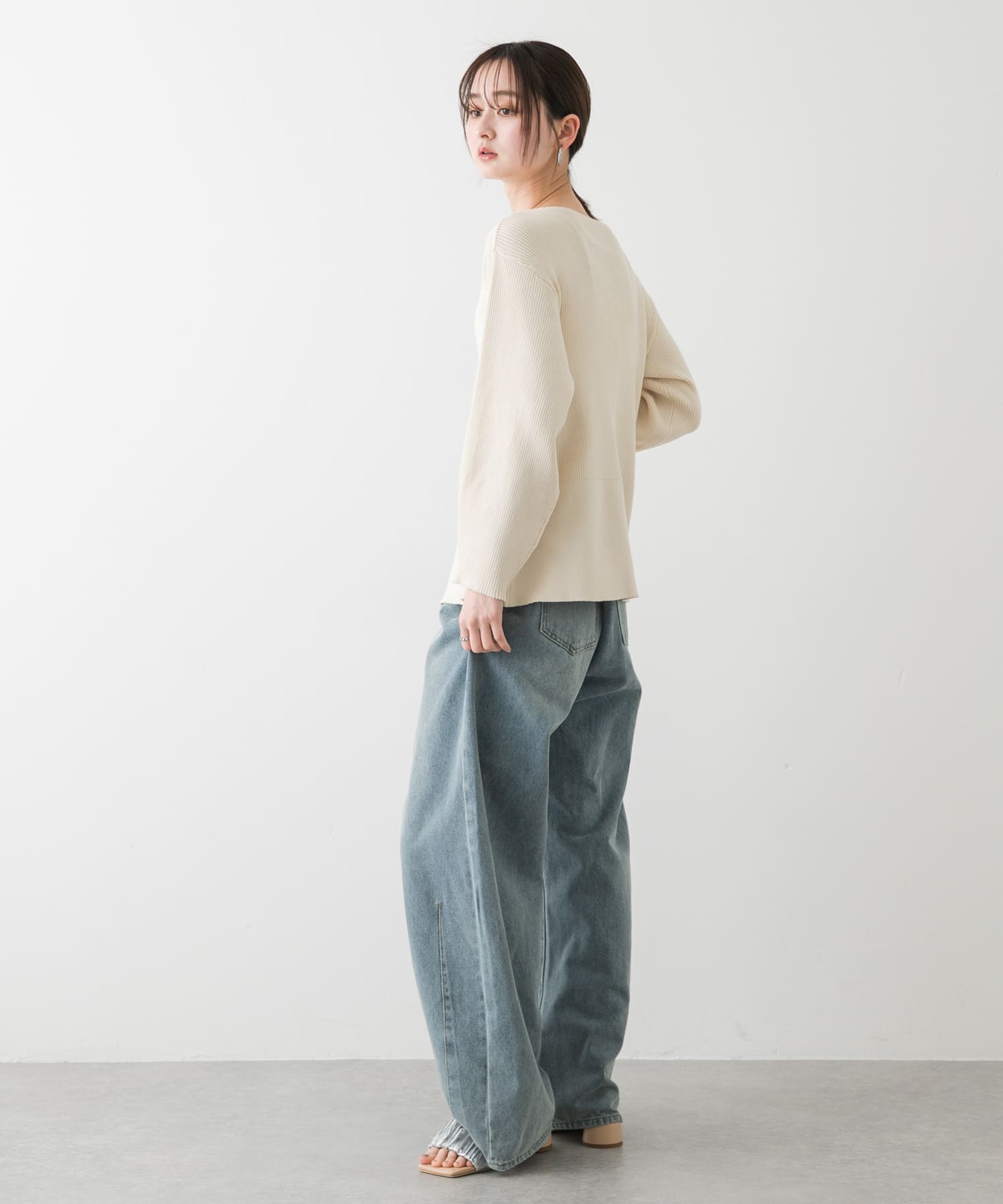 身長：169cm サイズ：one