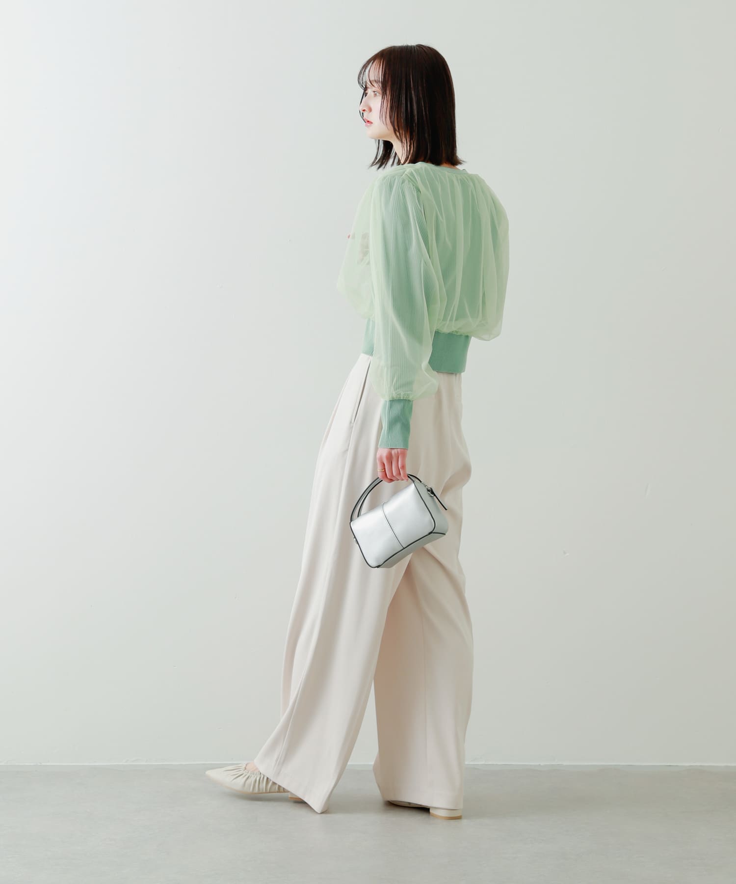 身長：169cm サイズ：one