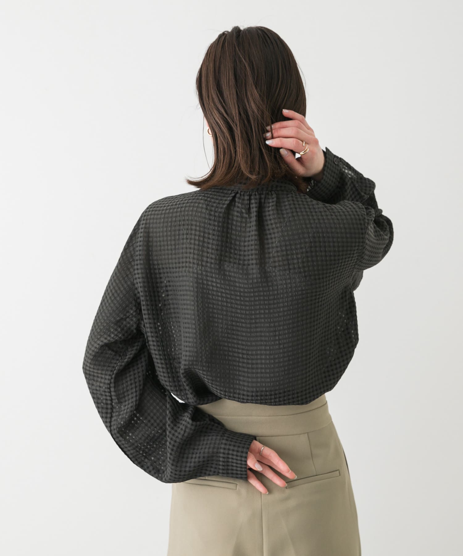 BLK×GRY