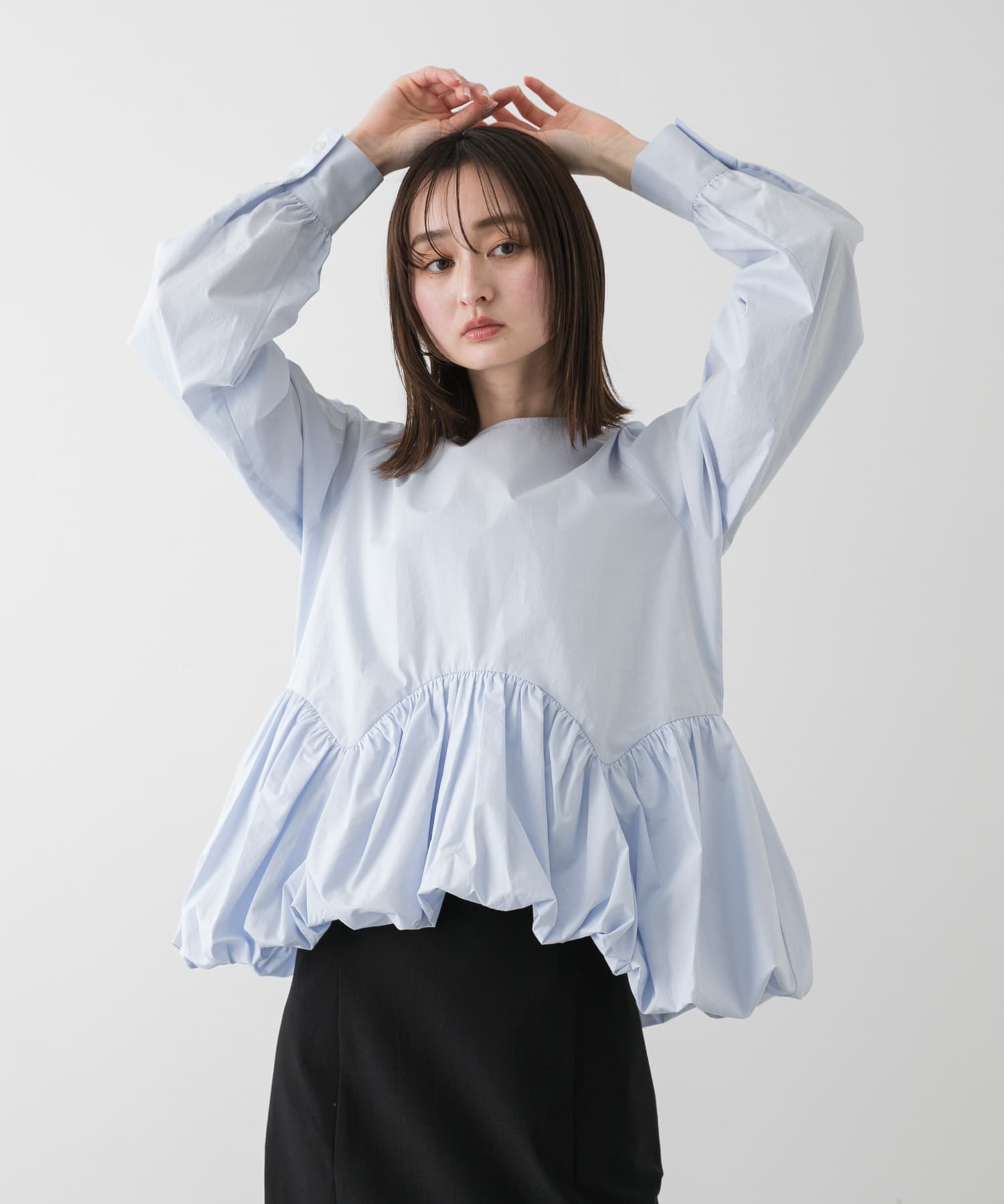 身長：169cm サイズ：one