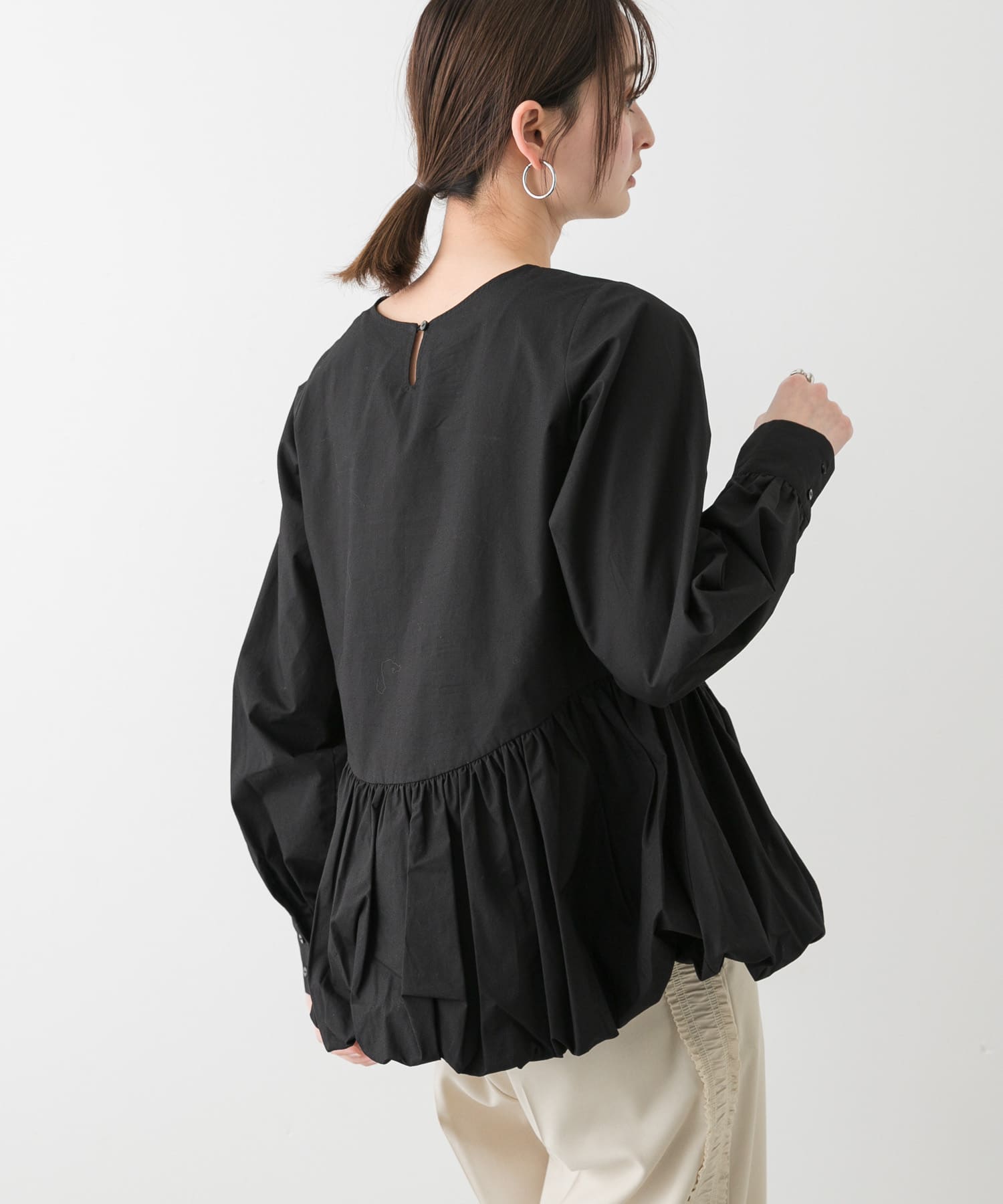 身長：169cm サイズ：one