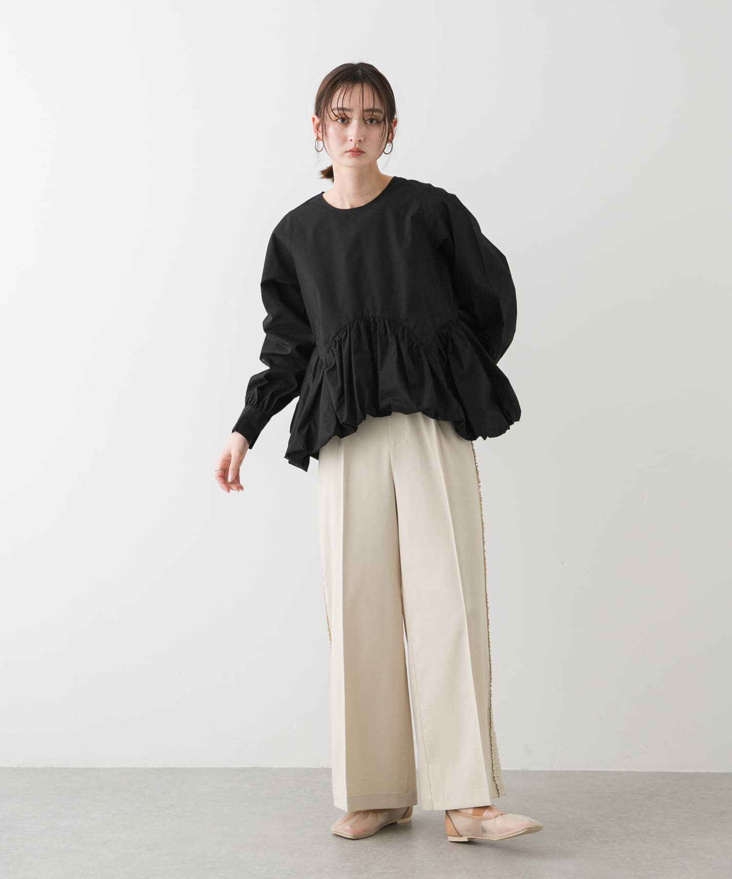 身長：169cm サイズ：one