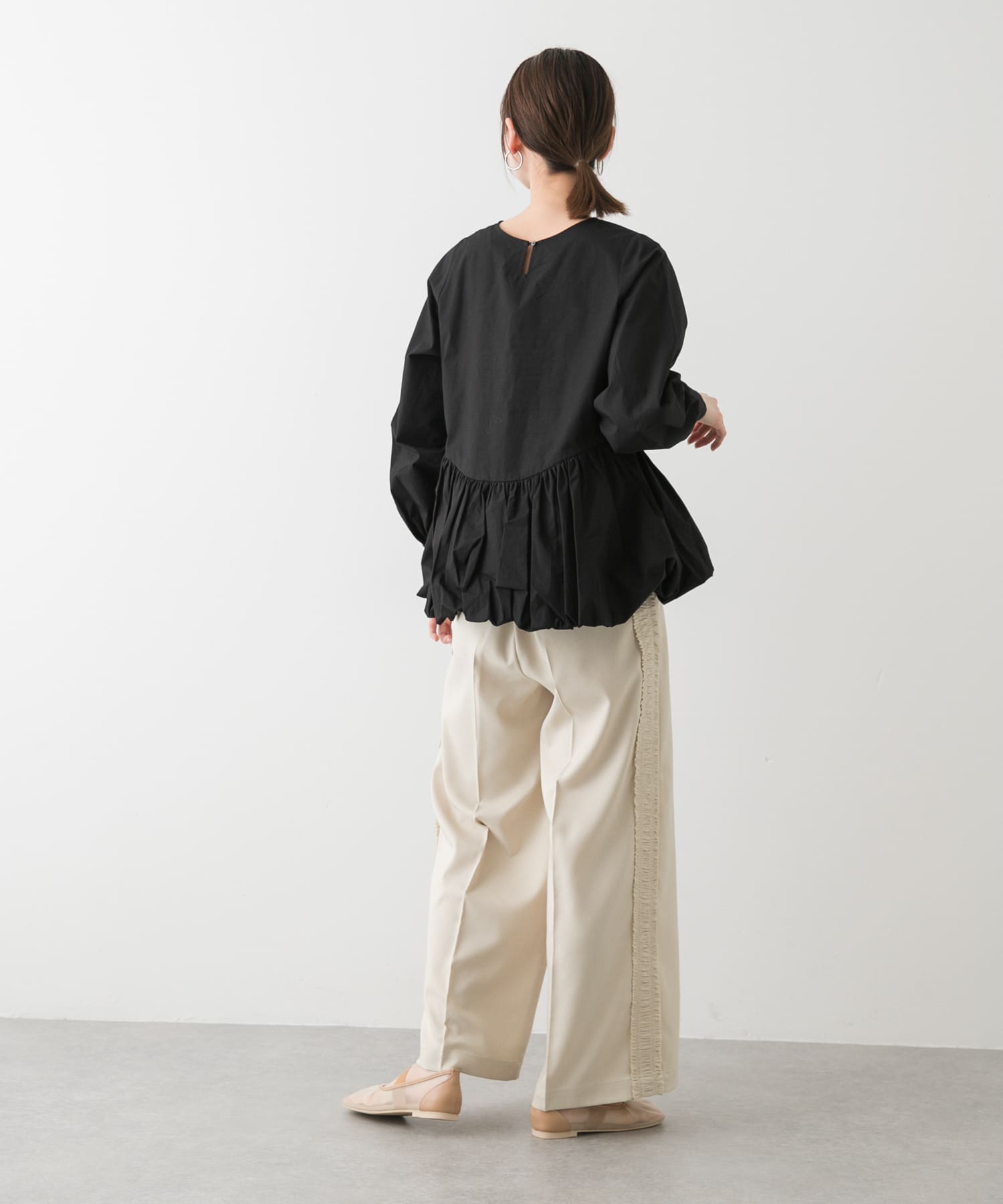 身長：169cm サイズ：one