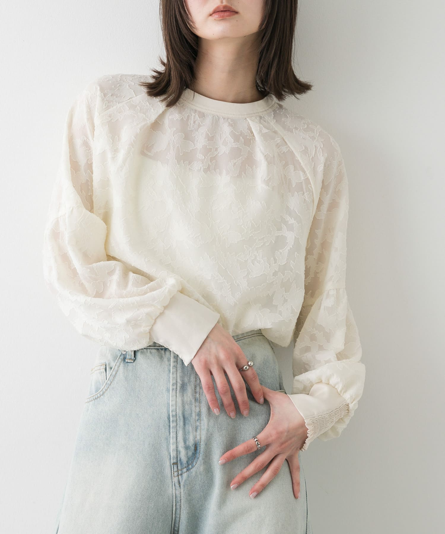 IVORY