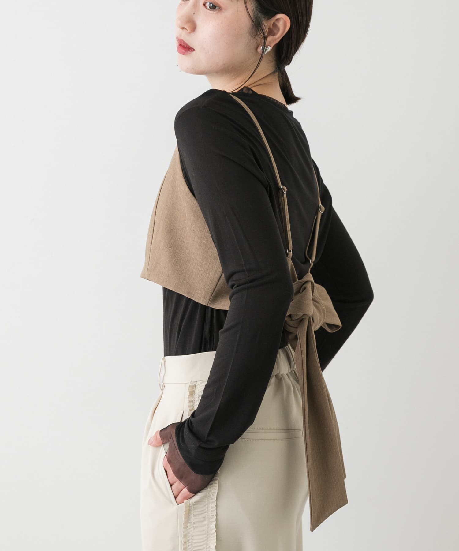 バックリボンビスチェ