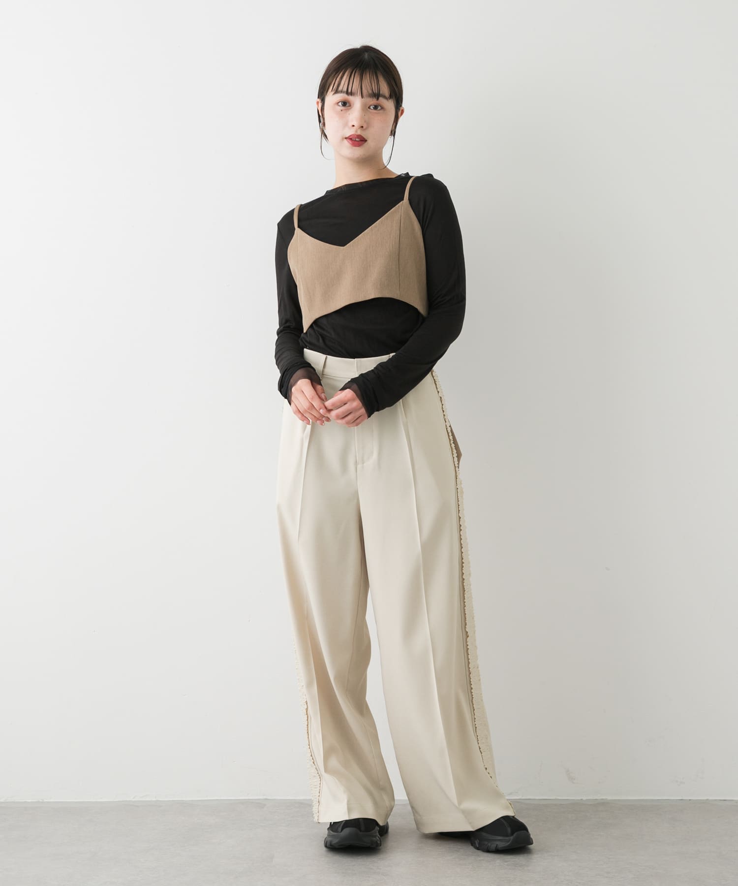 BEIGE