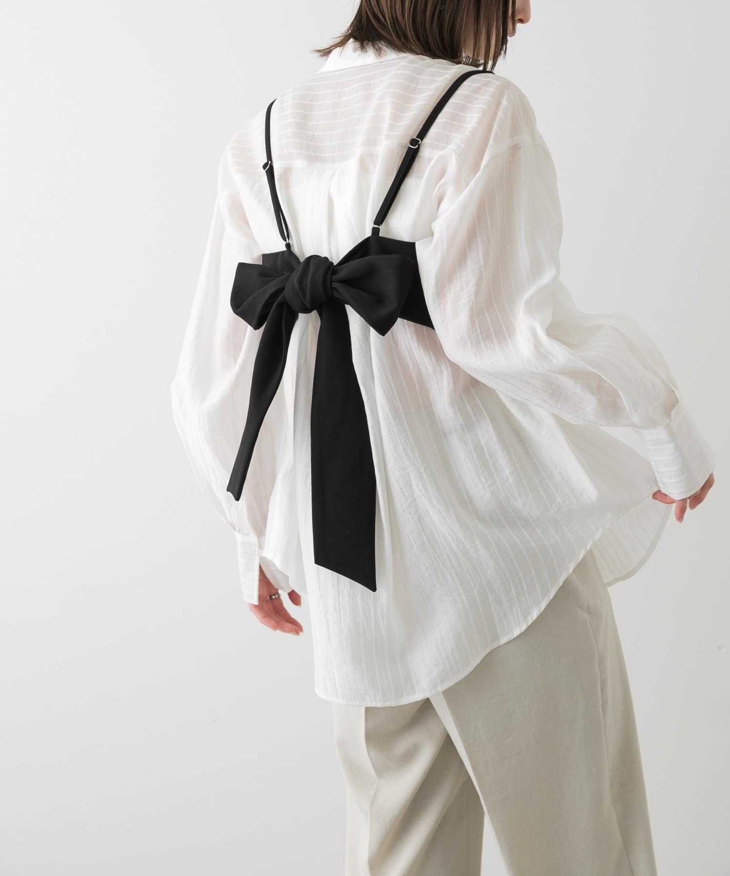 バックリボンビスチェ