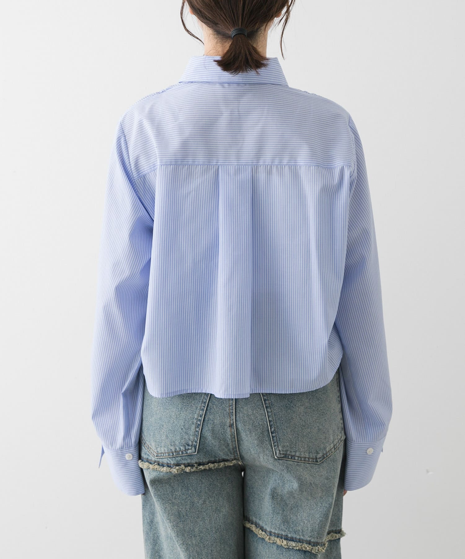 BLU×WHT