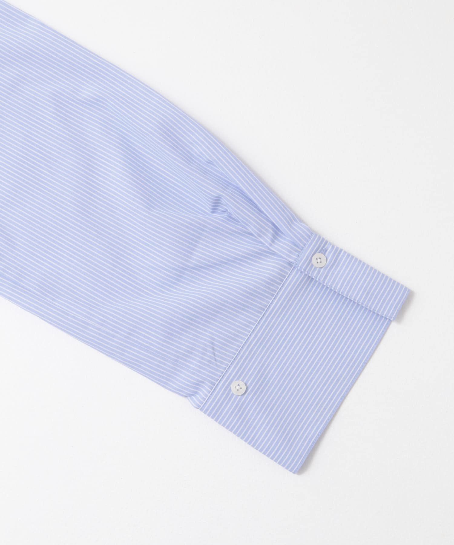 BLU×WHT