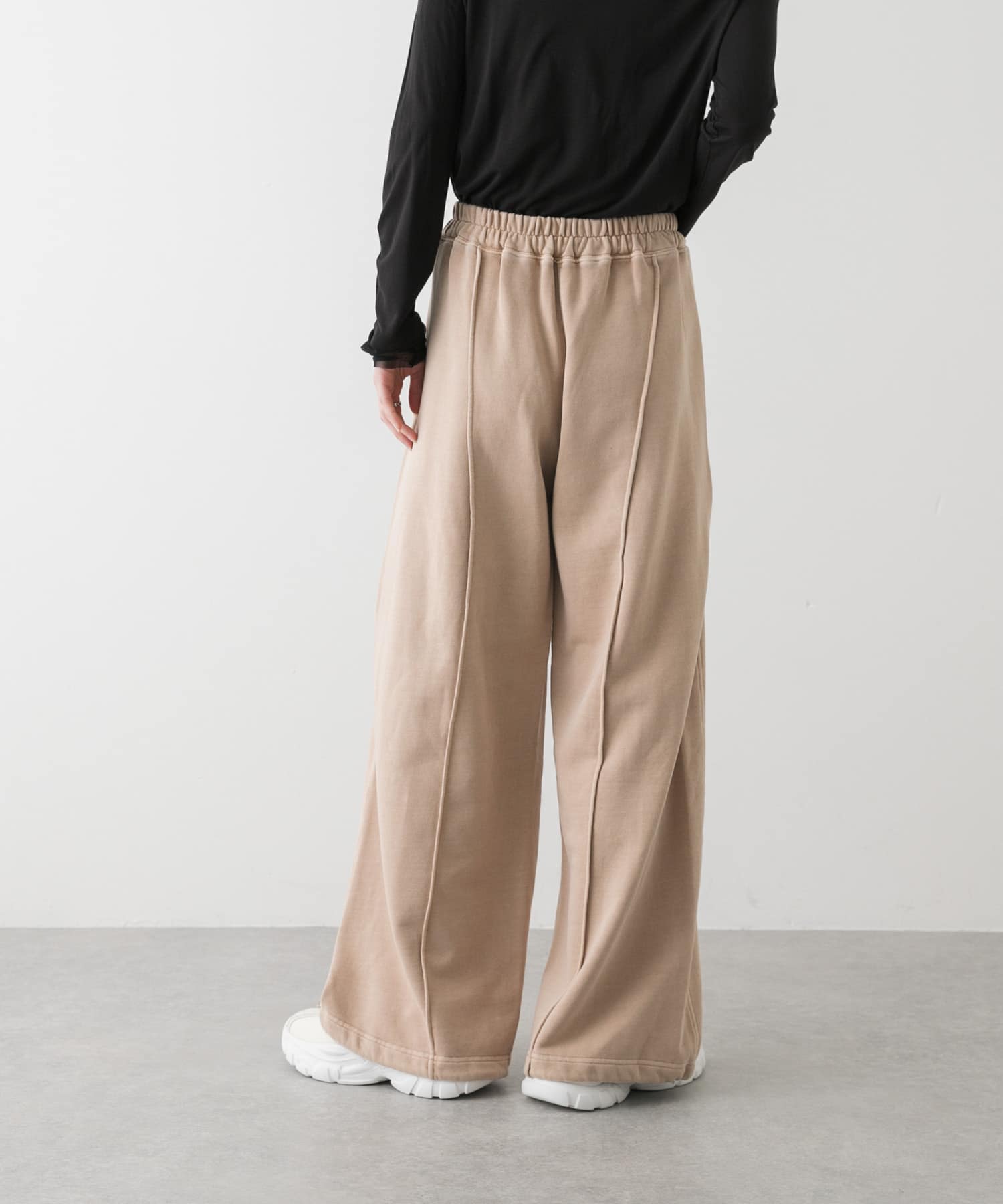 身長：169cm サイズ：one