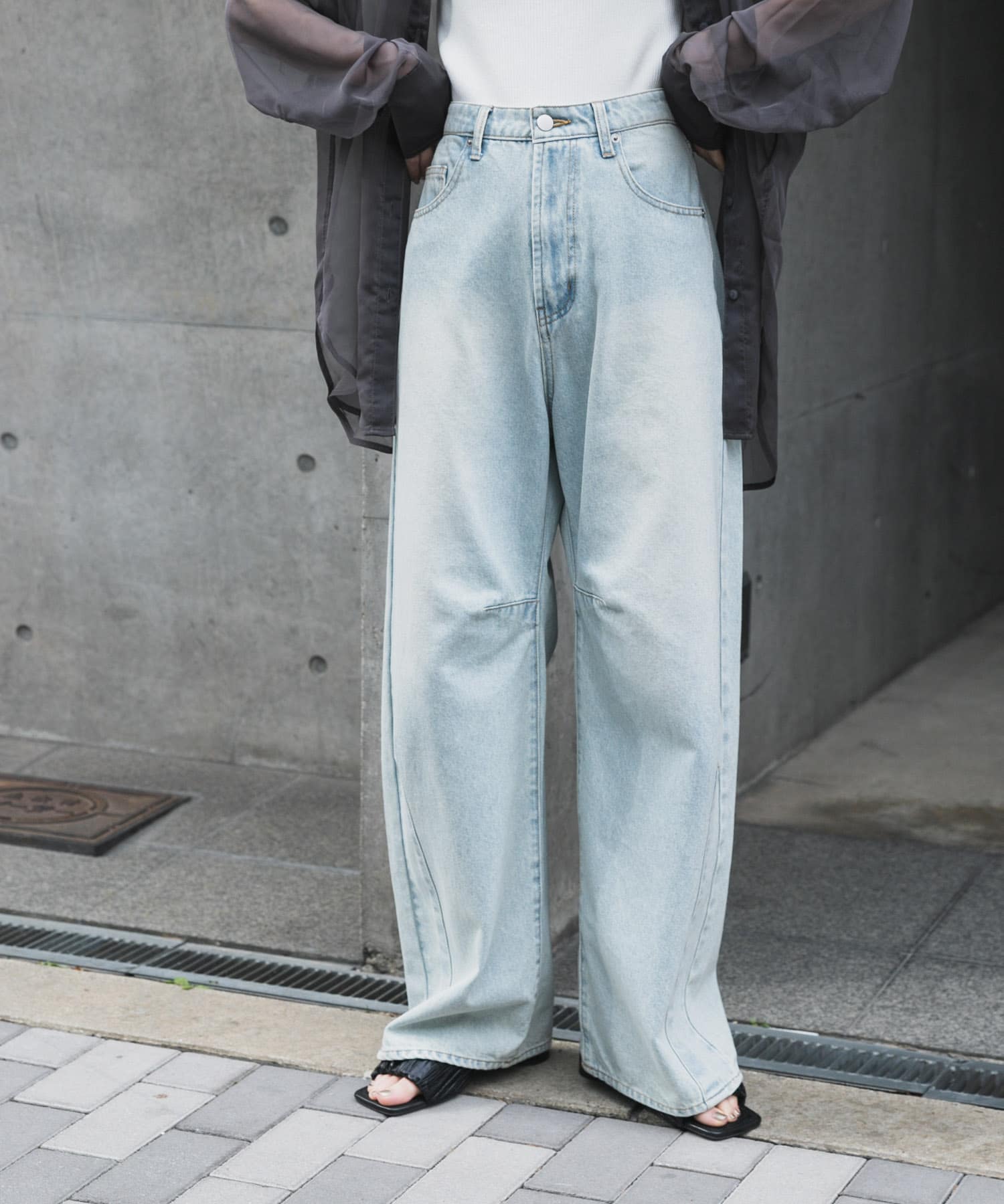L.INDIGO