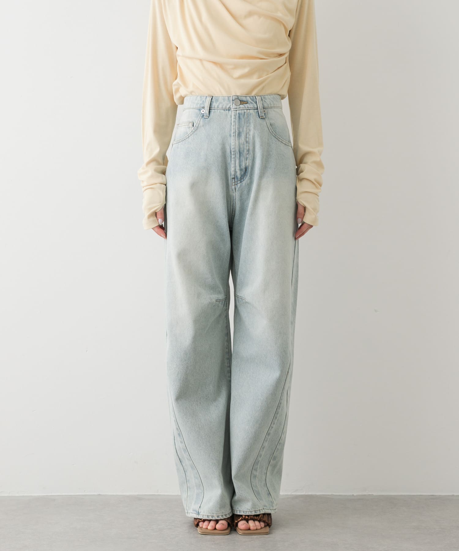 L.INDIGO